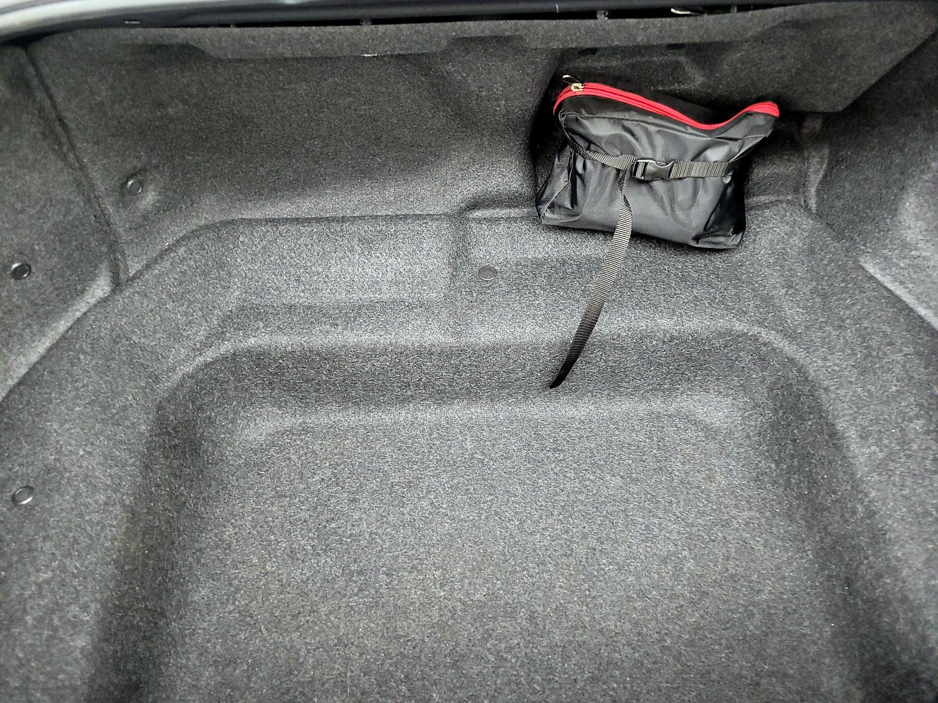 Thumbnail: 2017 Fiat 124 Spider - 18