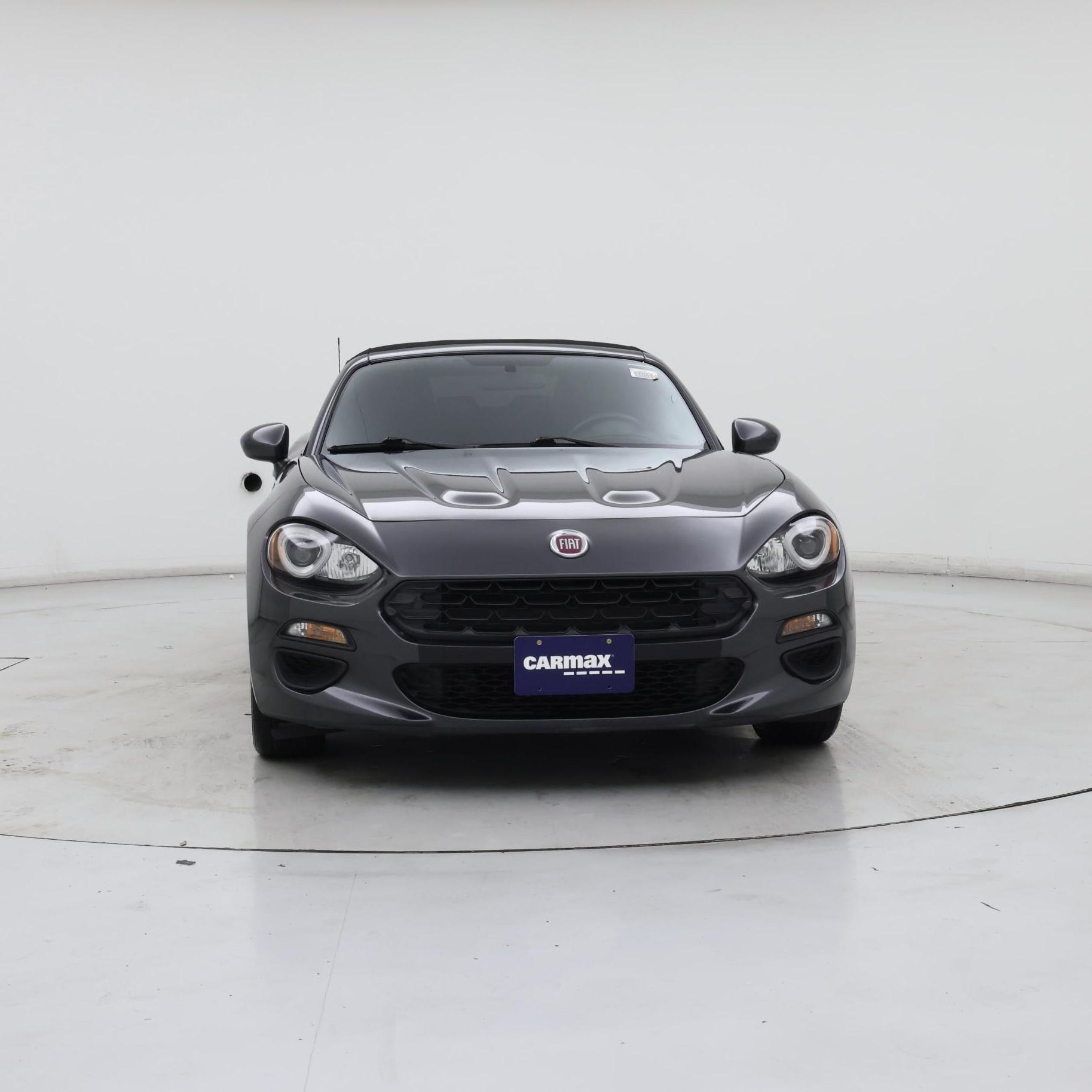 Thumbnail: 2017 Fiat 124 Spider - 5