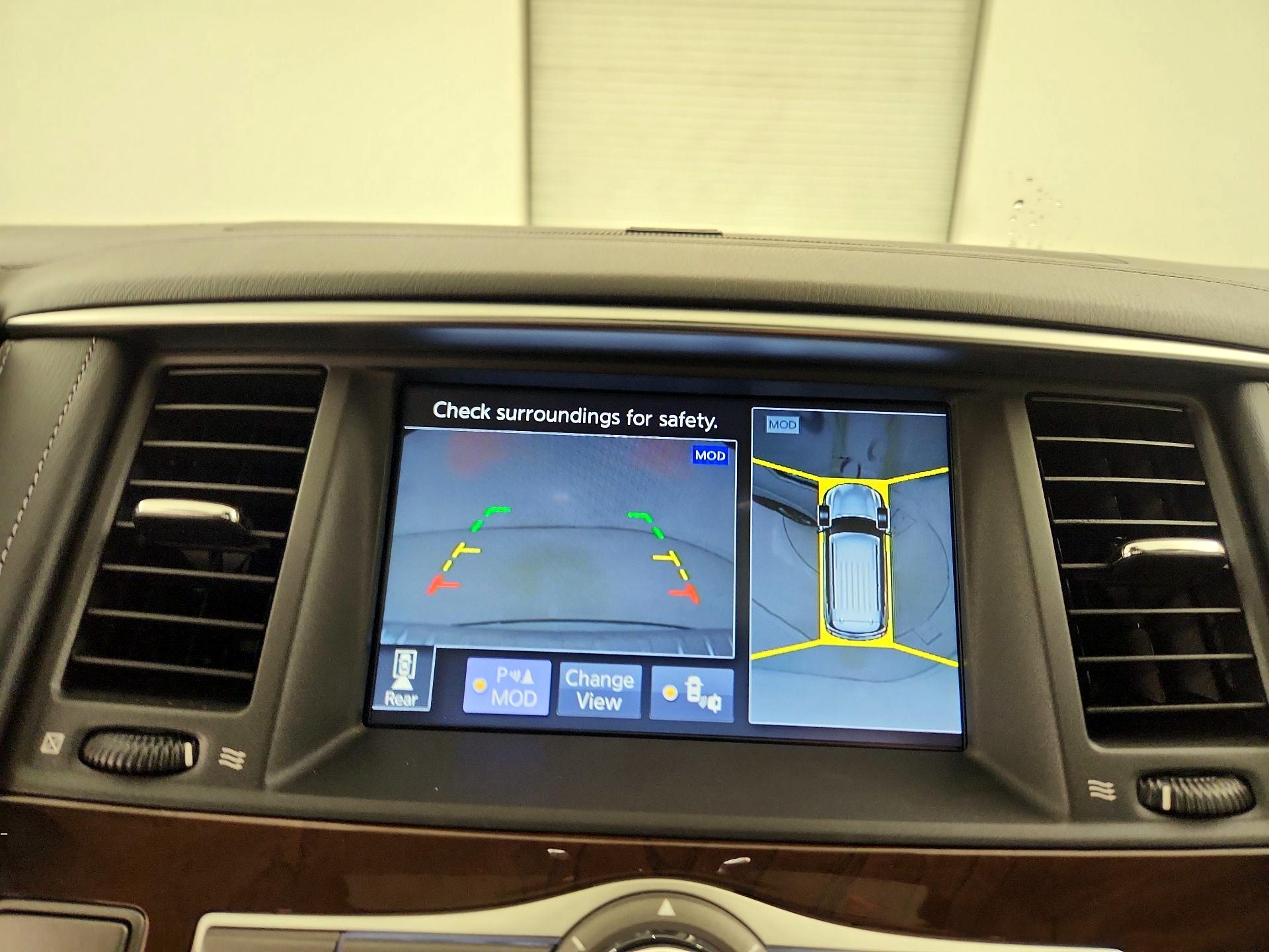 Thumbnail: 2019 INFINITI QX80 - 15