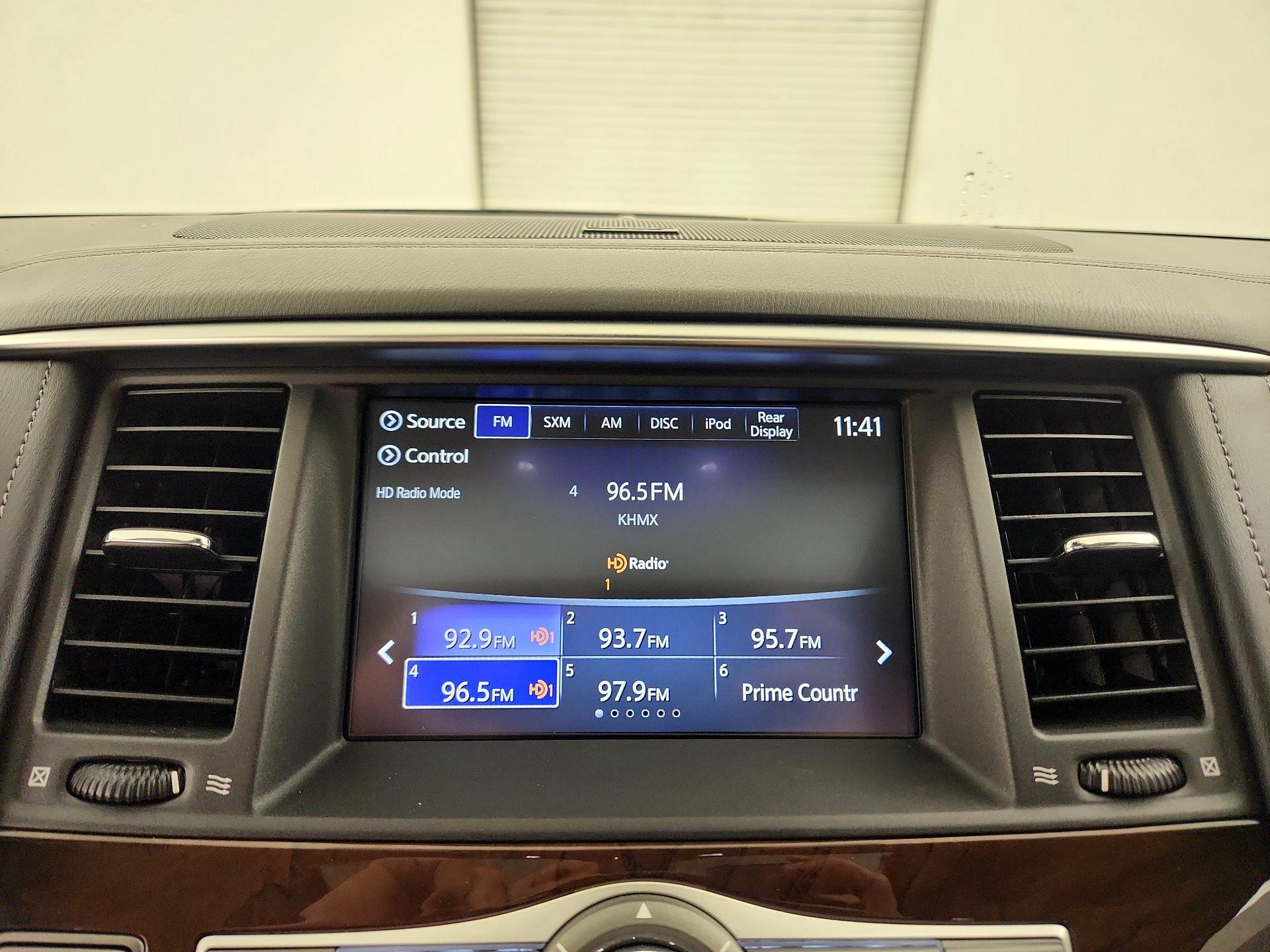 Thumbnail: 2019 INFINITI QX80 - 16