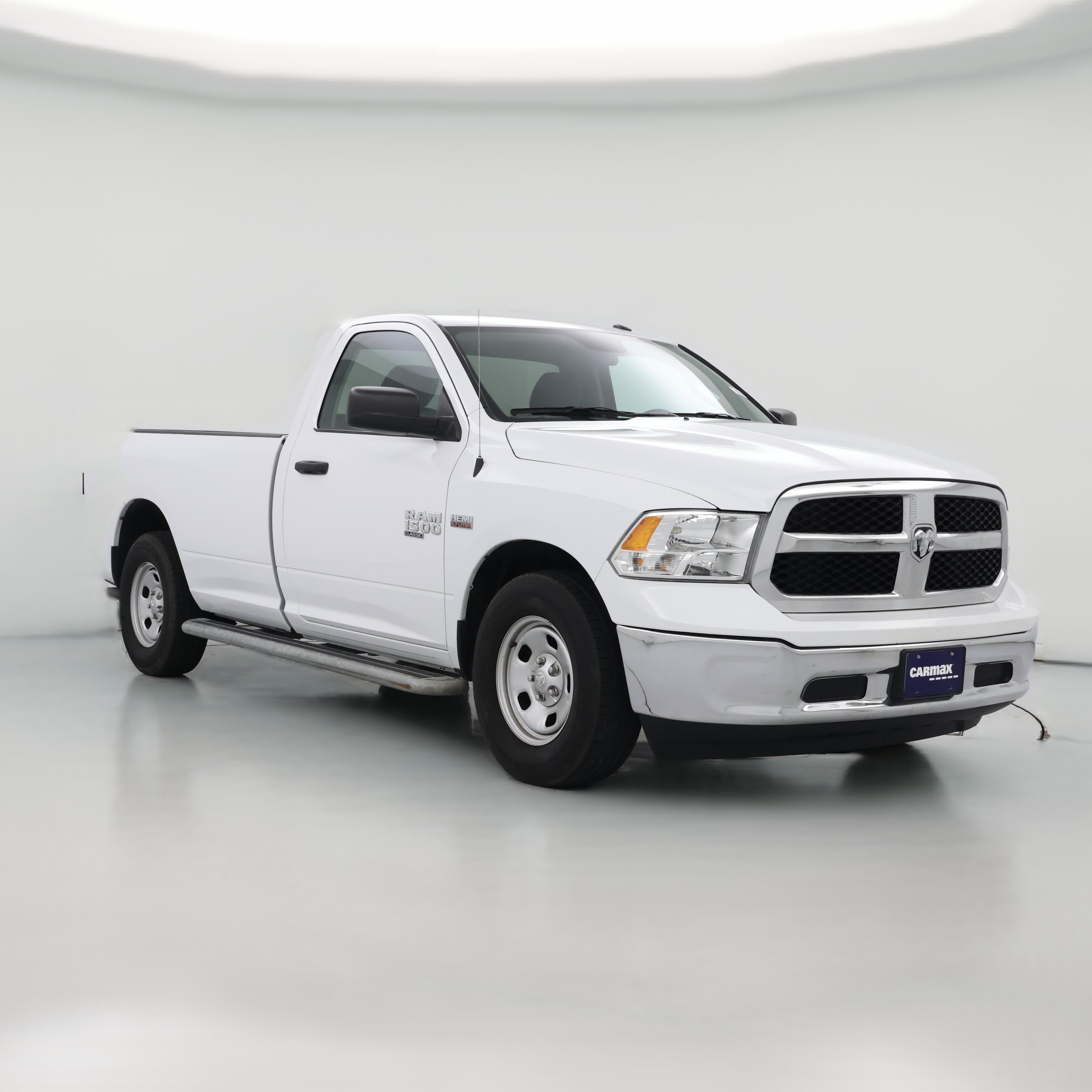 Thumbnail: 2023 RAM 1500 Classic - 1