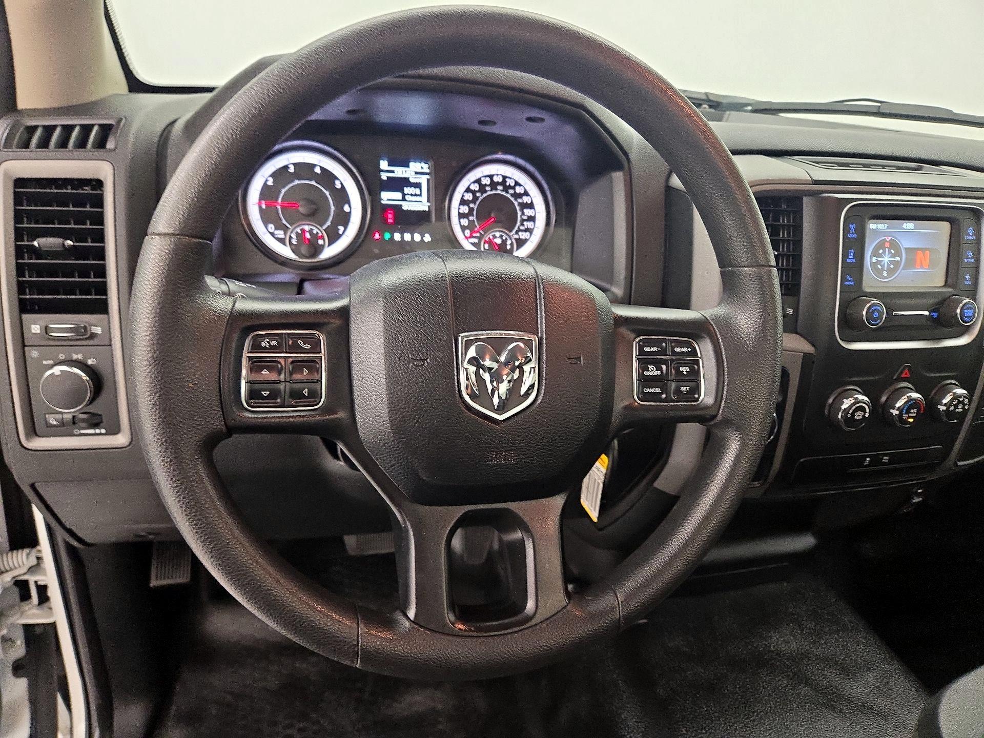 Thumbnail: 2023 RAM 1500 Classic - 10