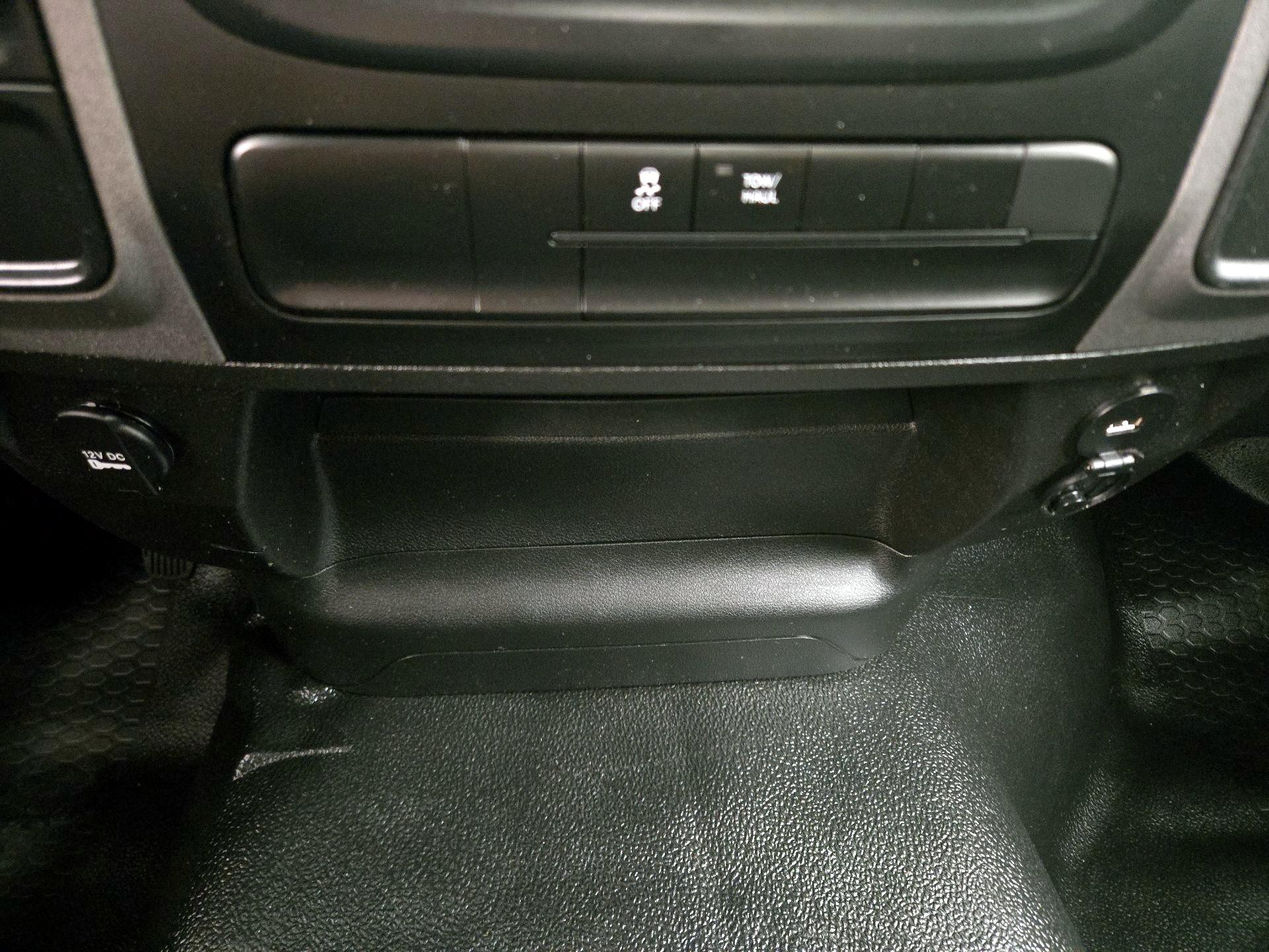 Thumbnail: 2023 RAM 1500 Classic - 18