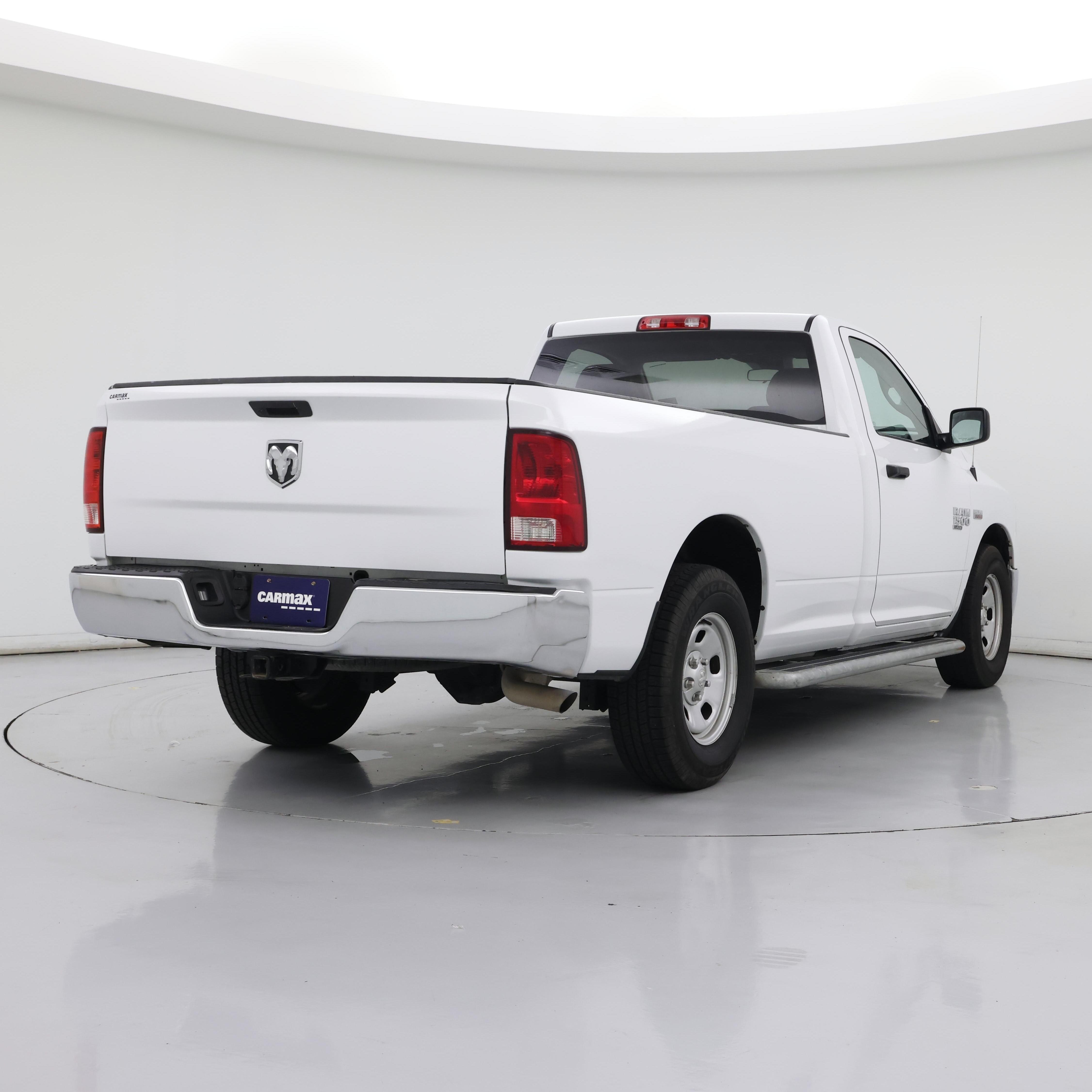 Thumbnail: 2023 RAM 1500 Classic - 8