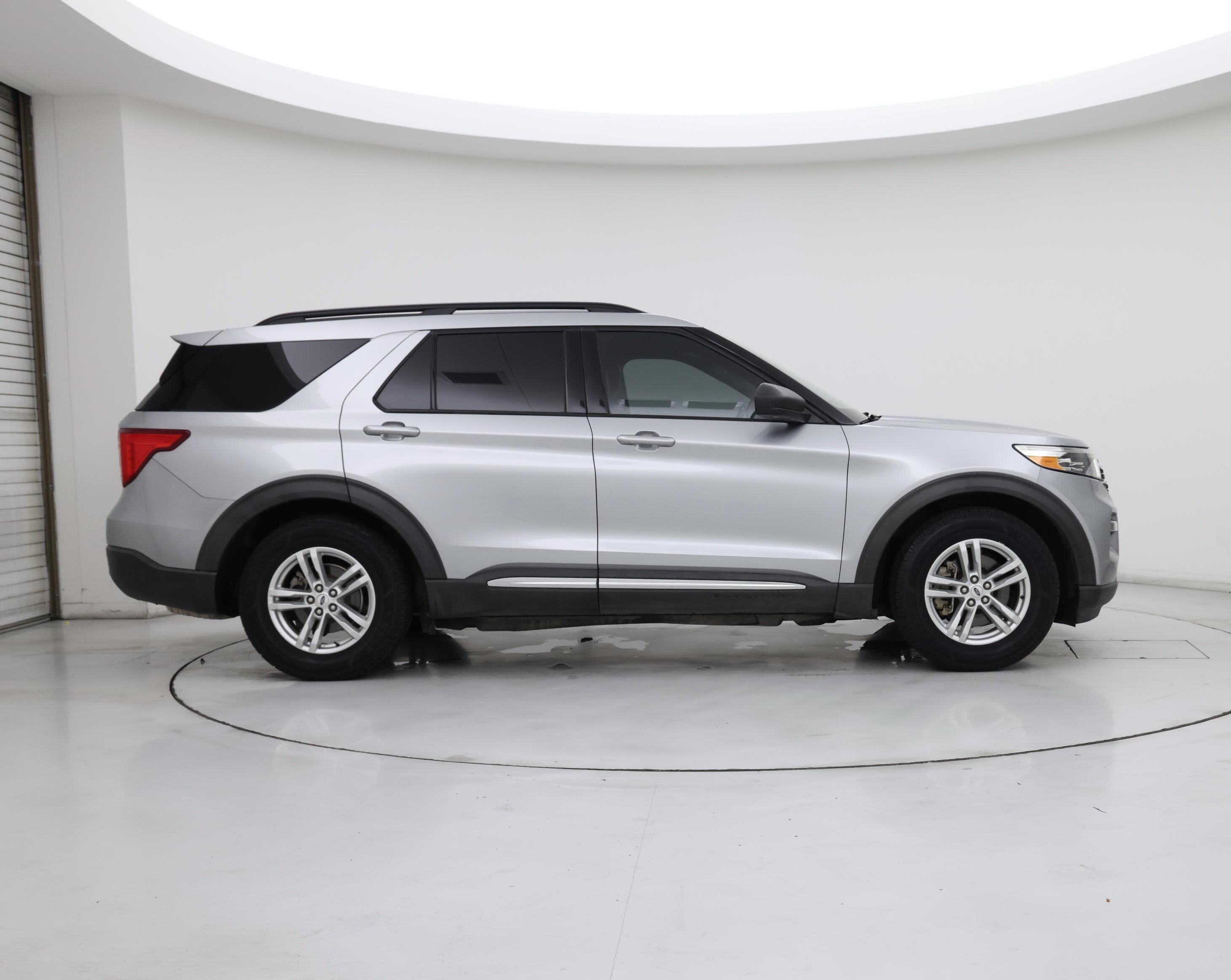 Thumbnail: 2020 Ford Explorer - 7