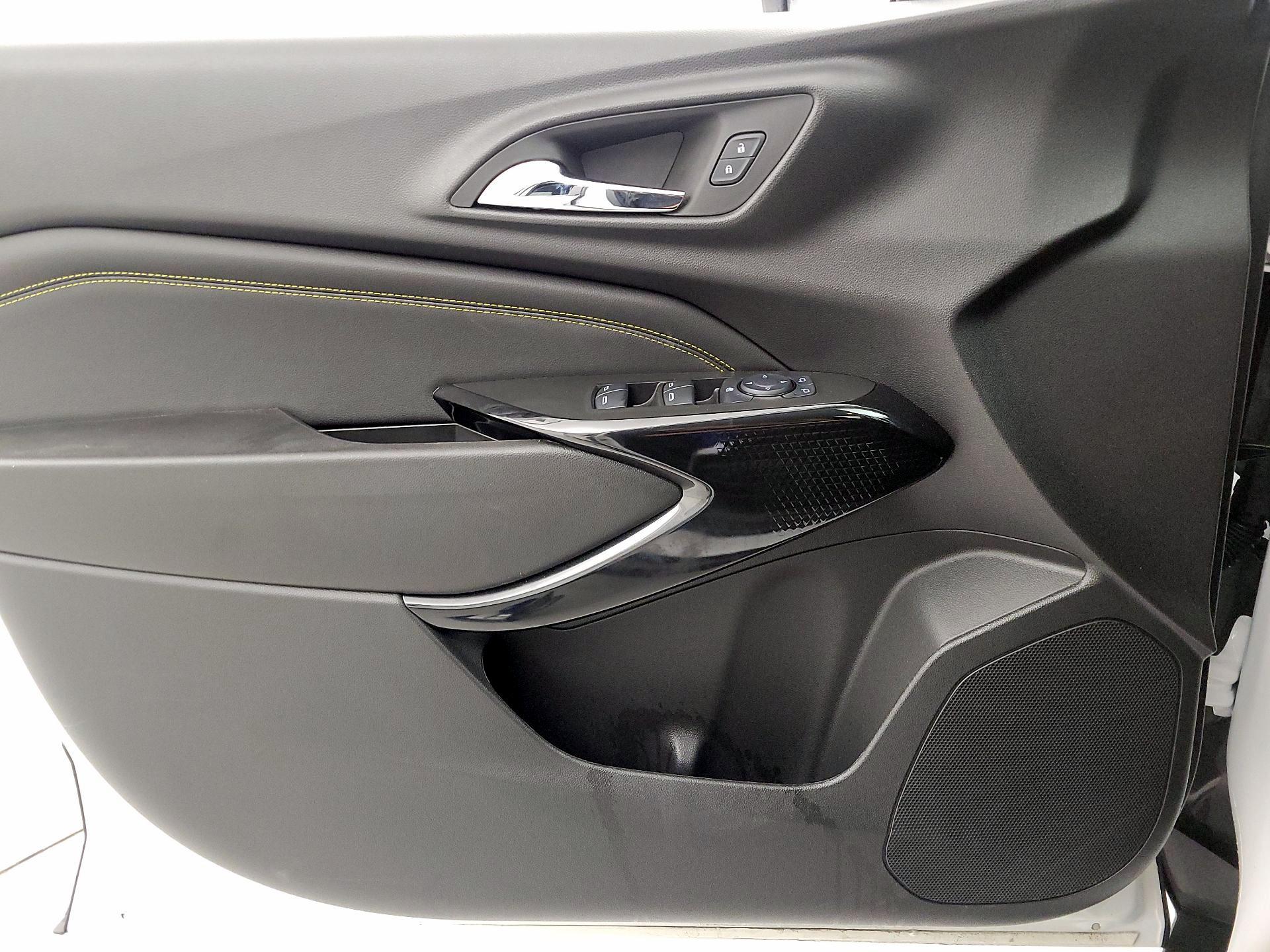 Thumbnail: 2025 Chevrolet Trax - 10