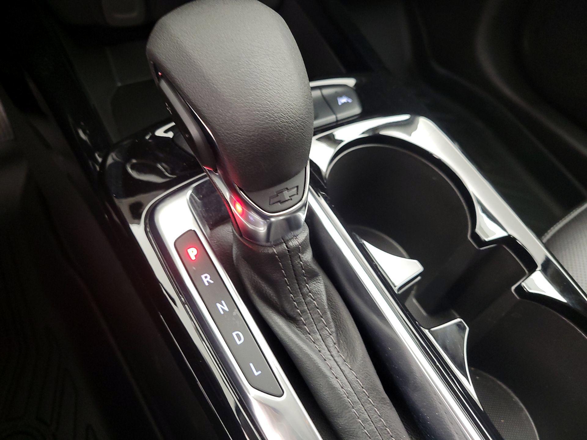 Thumbnail: 2025 Chevrolet Trax - 15