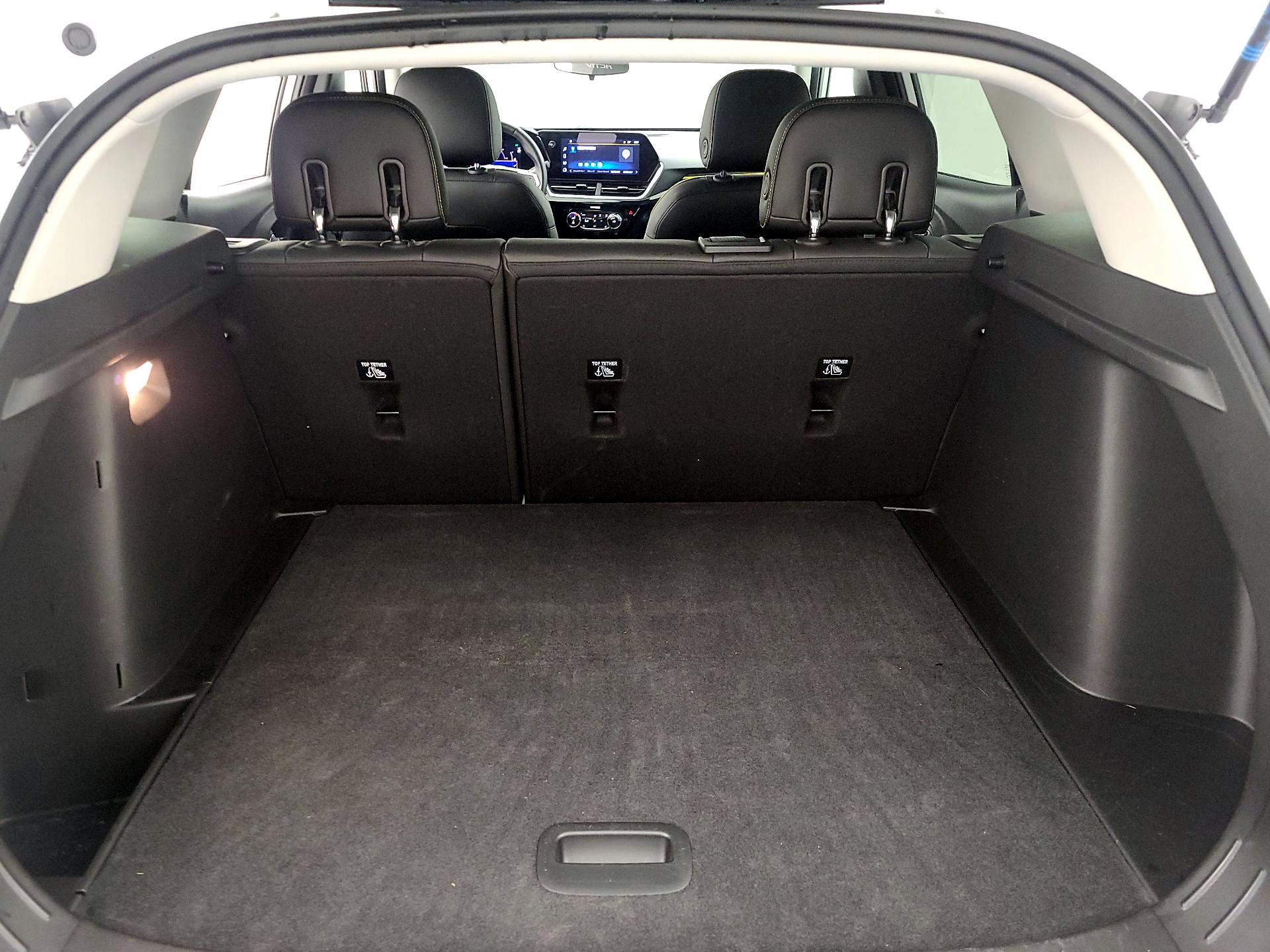 Thumbnail: 2025 Chevrolet Trax - 18