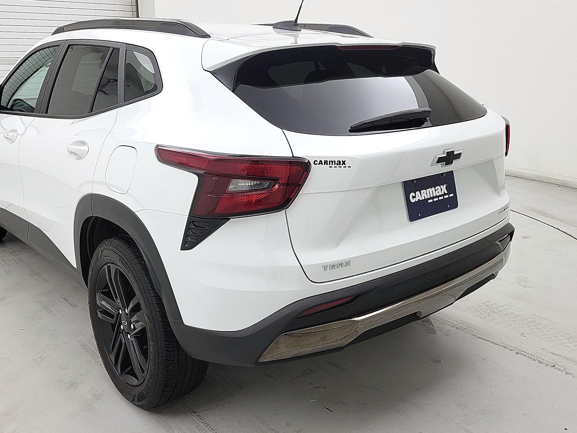 Thumbnail: 2025 Chevrolet Trax - 7