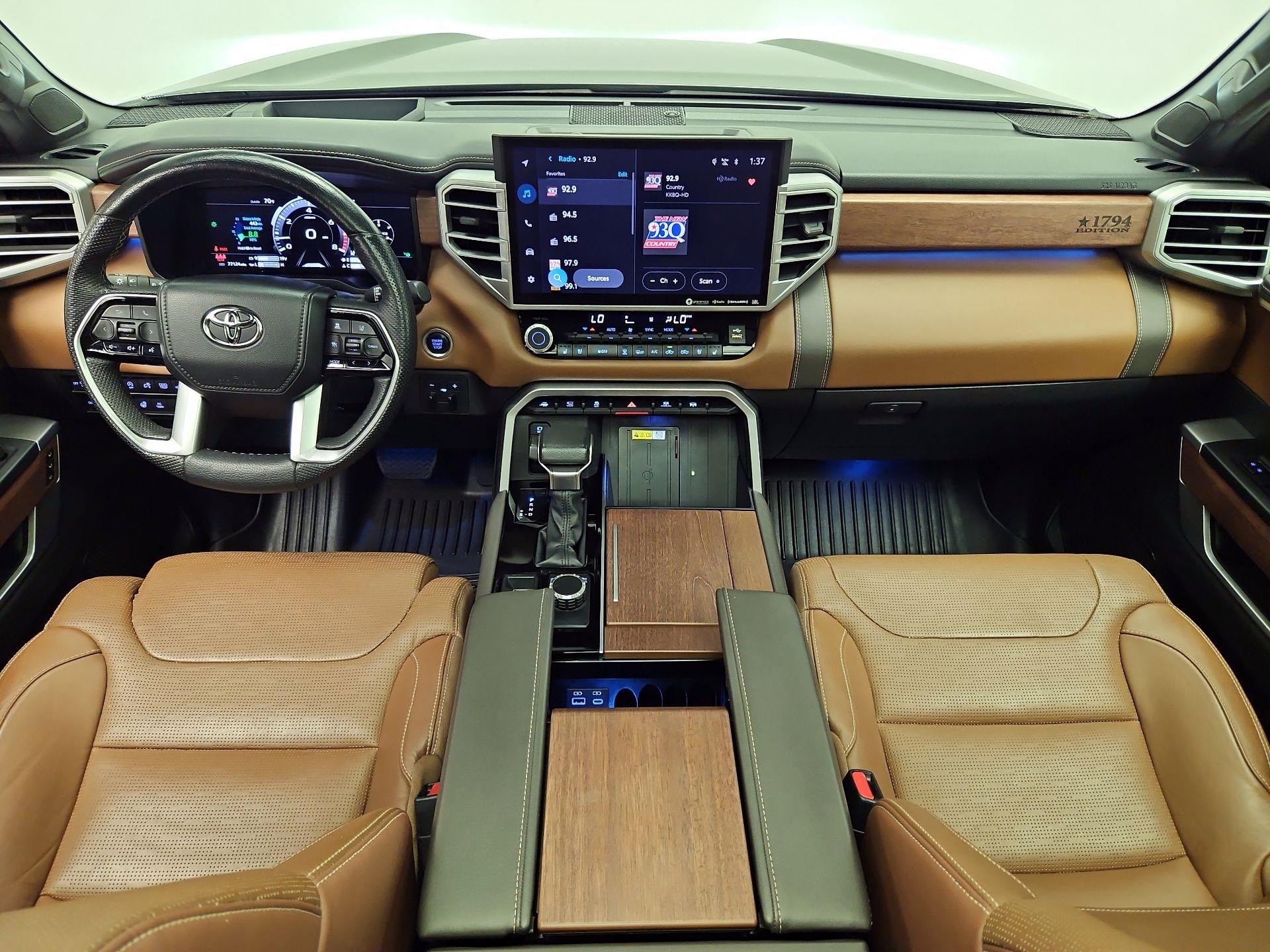 Thumbnail: 2022 Toyota Tundra - 9