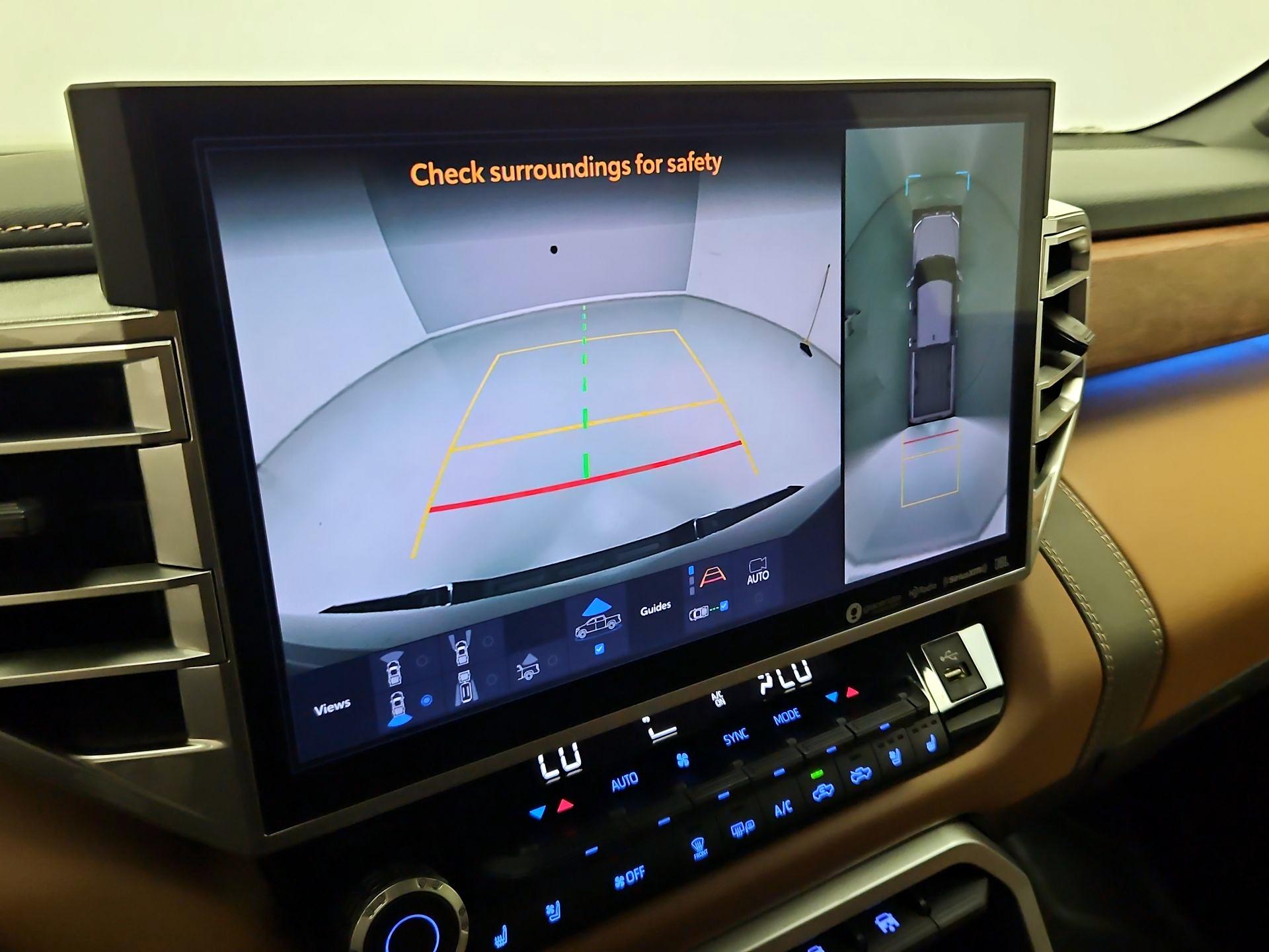 Thumbnail: 2022 Toyota Tundra - 14