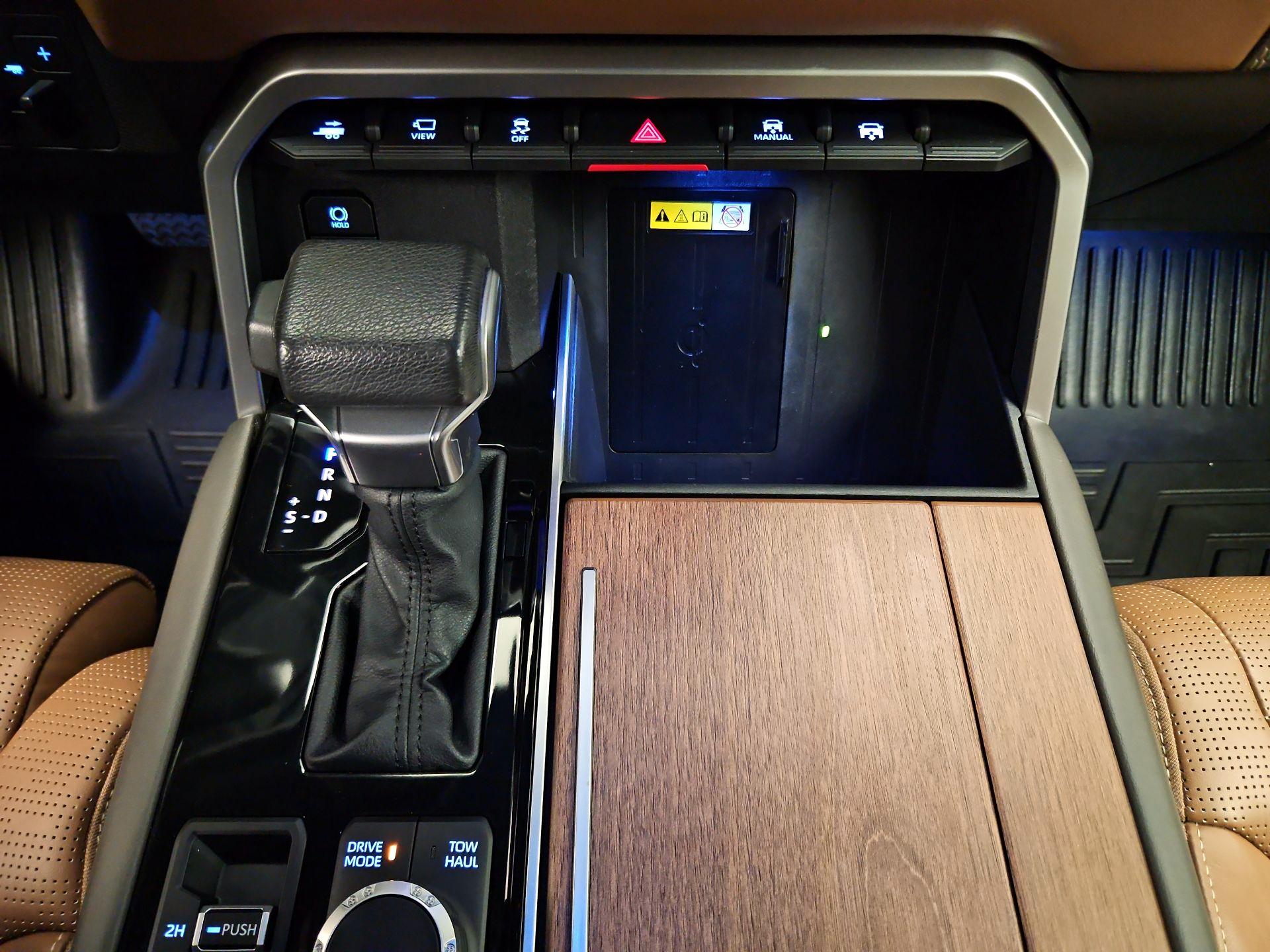 Thumbnail: 2022 Toyota Tundra - 17