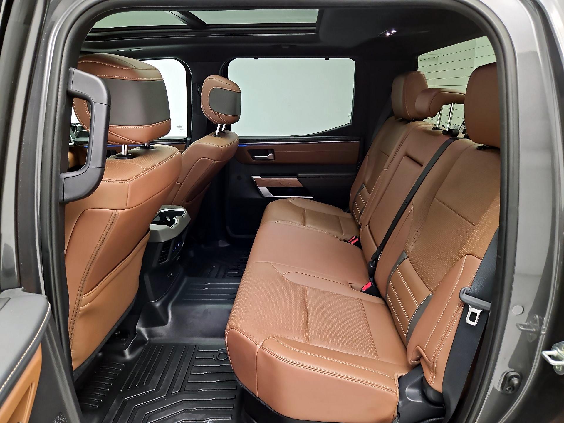 Thumbnail: 2022 Toyota Tundra - 20