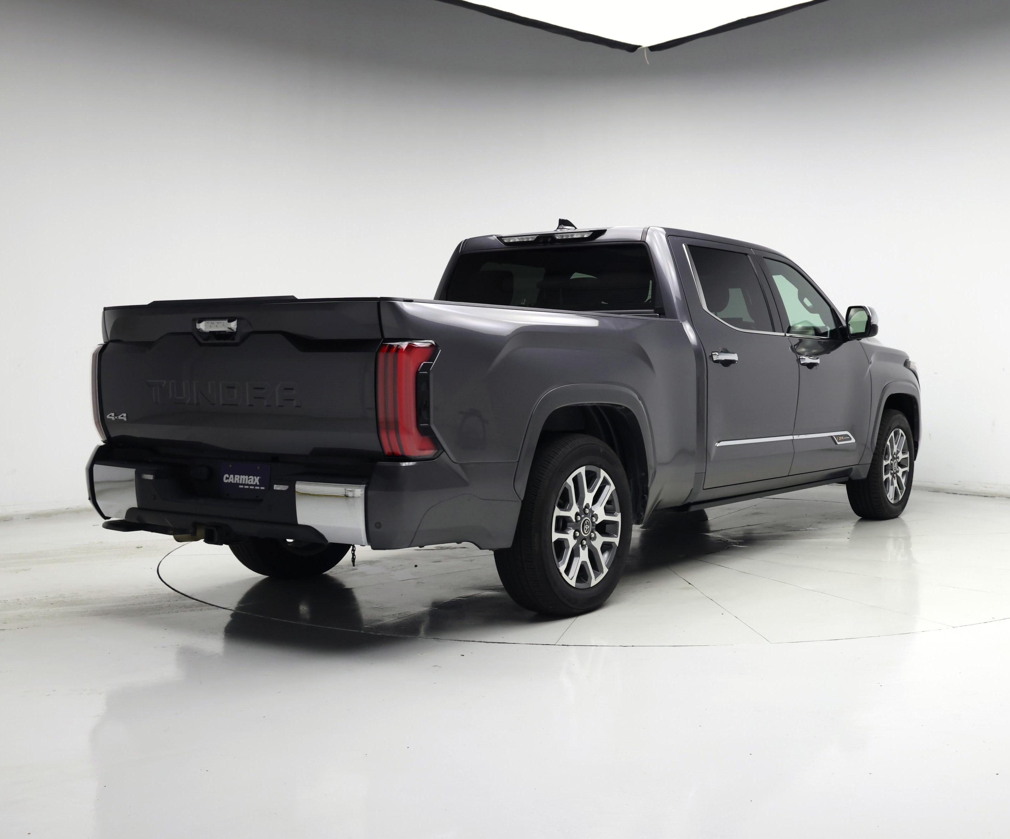 Thumbnail: 2022 Toyota Tundra - 8