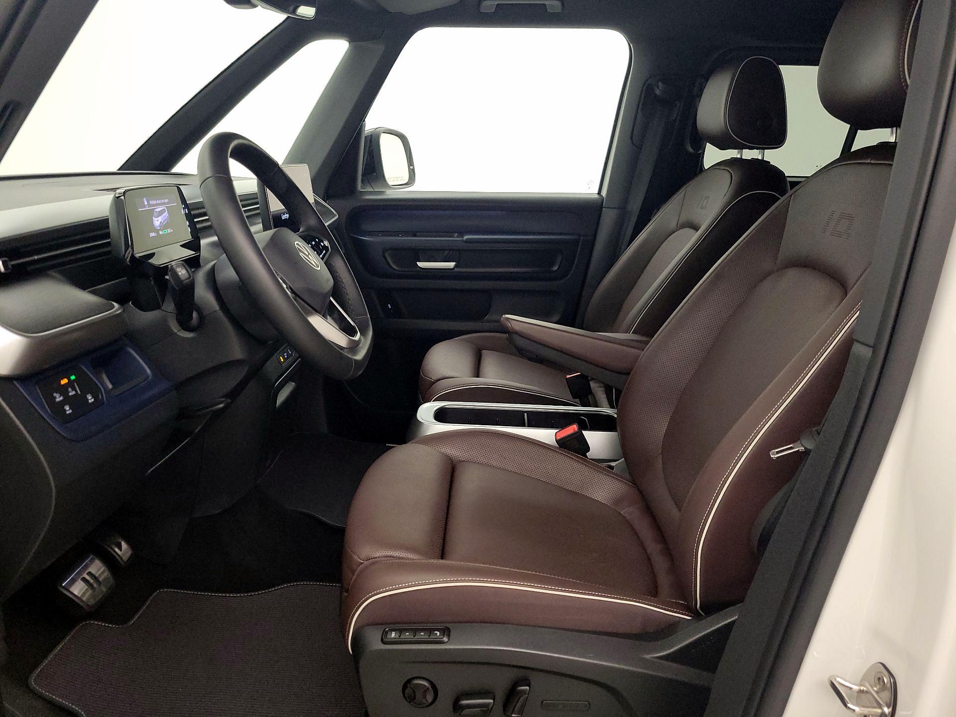 Thumbnail: 2025 Volkswagen ID.Buzz - 11