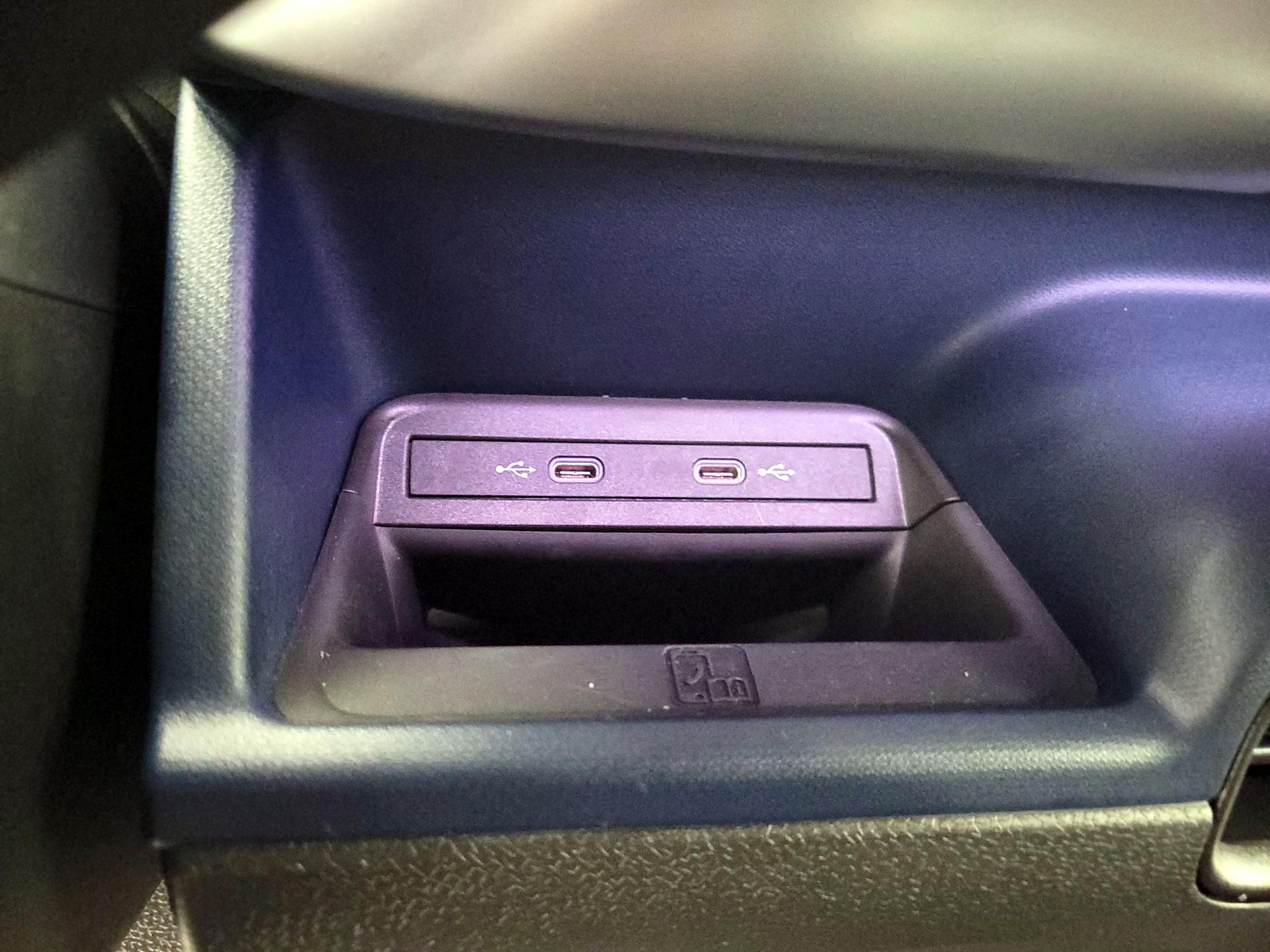 Thumbnail: 2025 Volkswagen ID.Buzz - 18