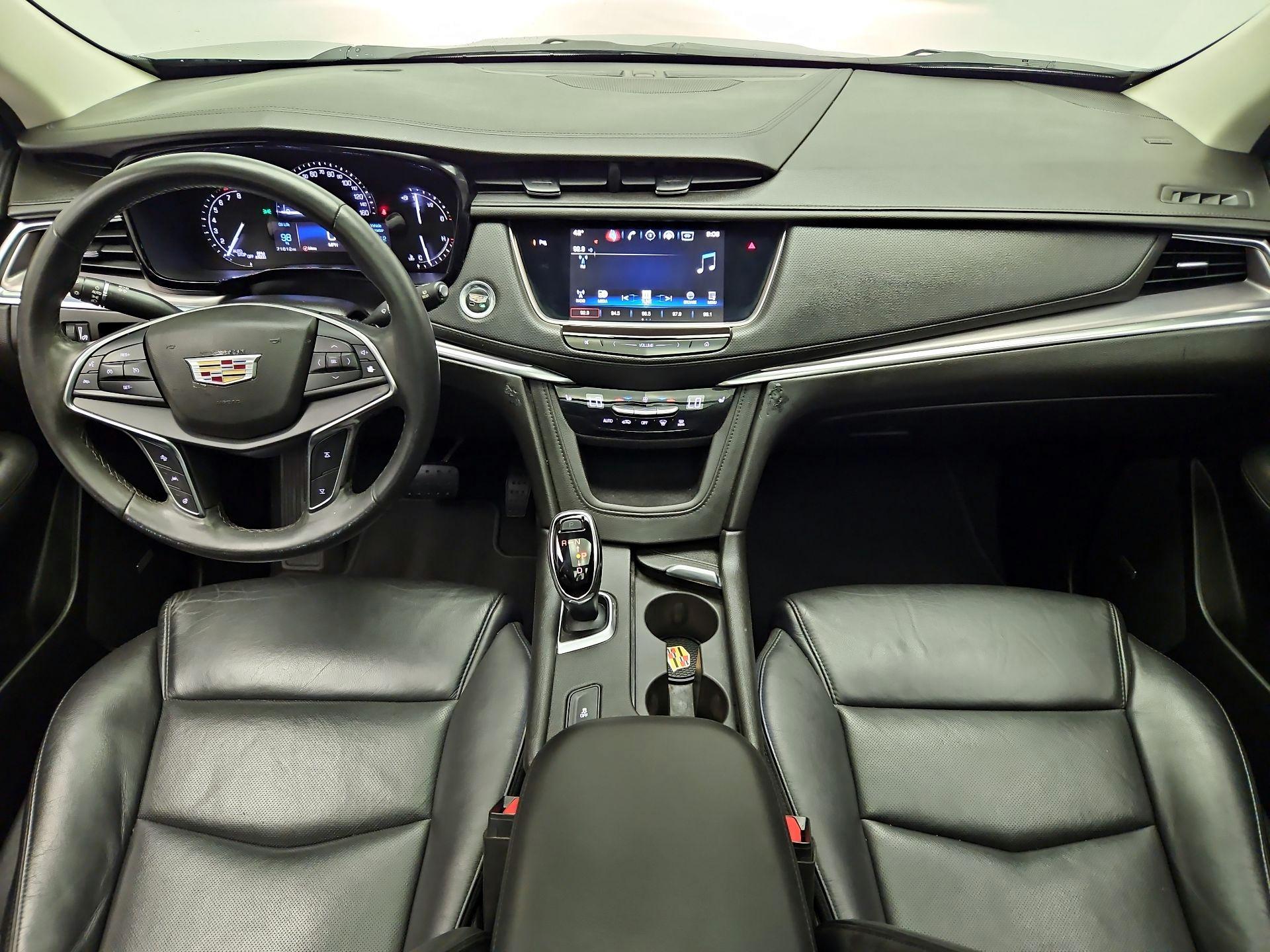 Thumbnail: 2018 Cadillac XT5 - 9