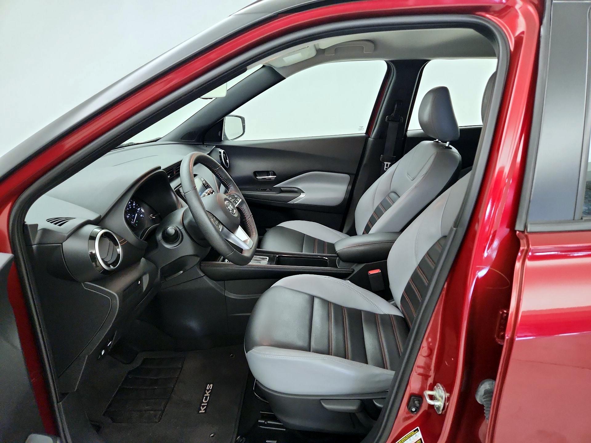 Thumbnail: 2021 Nissan Kicks - 11