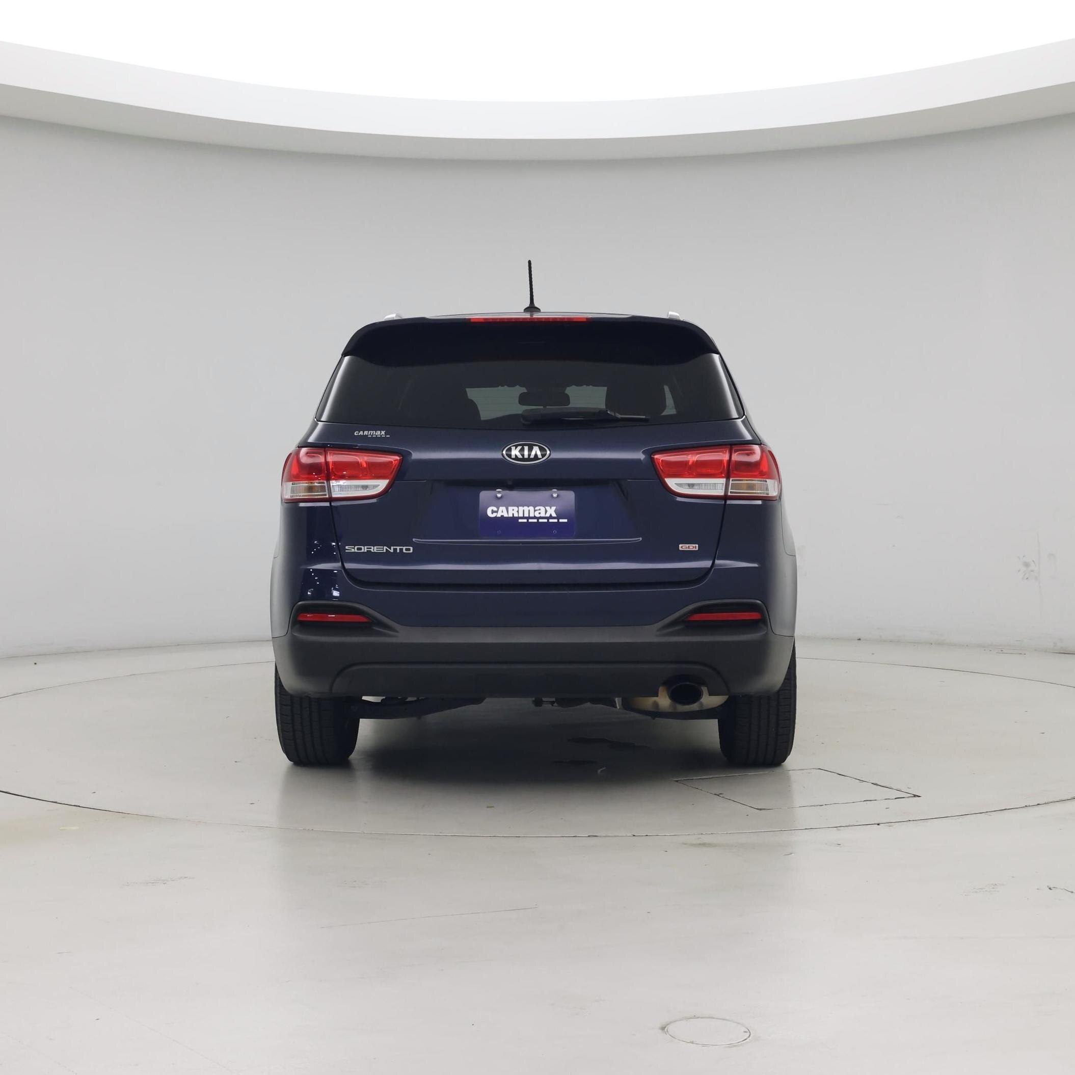 Thumbnail: 2017 Kia Sorento - 6