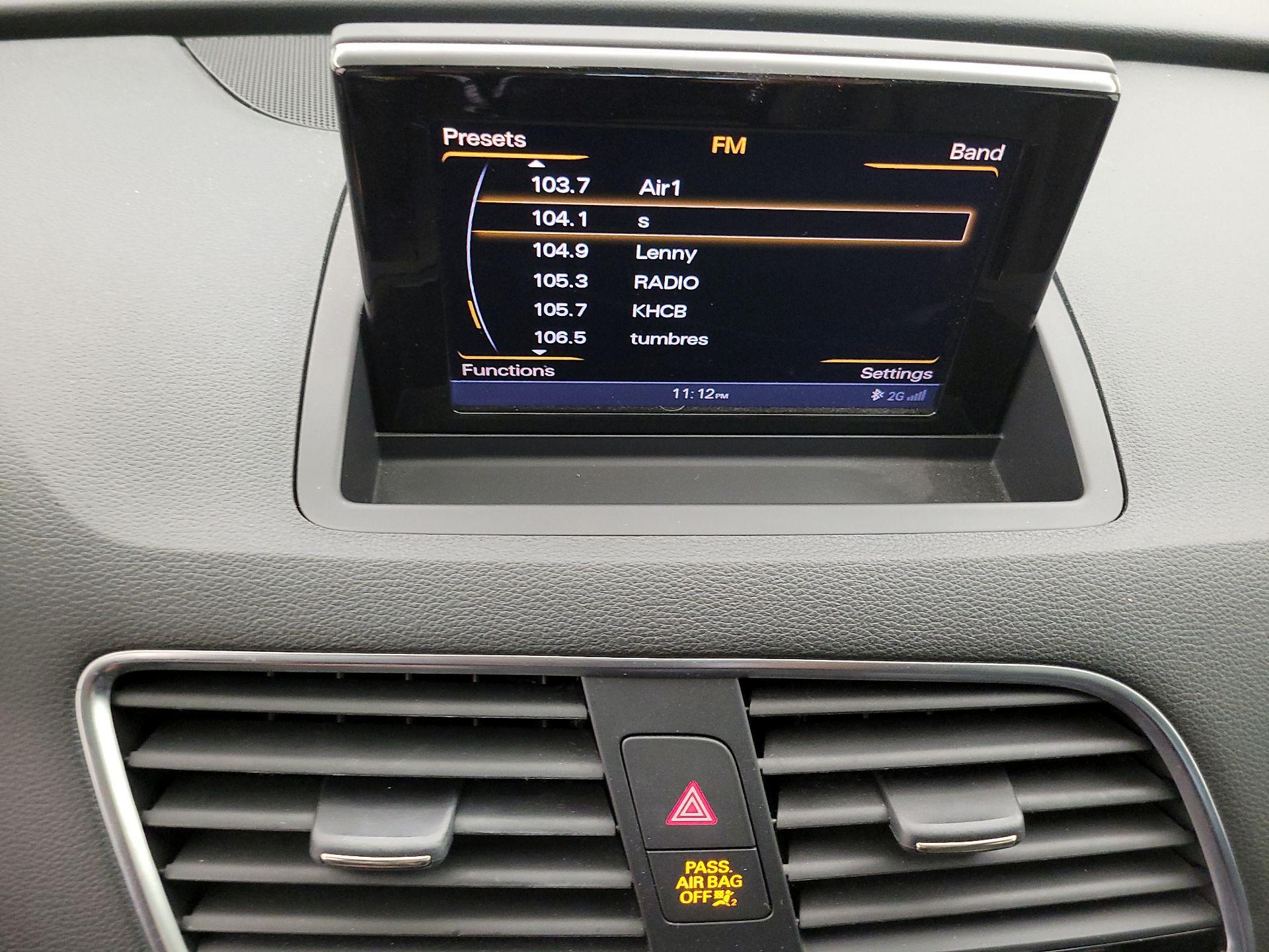 Thumbnail: 2016 Audi Q3 - 16