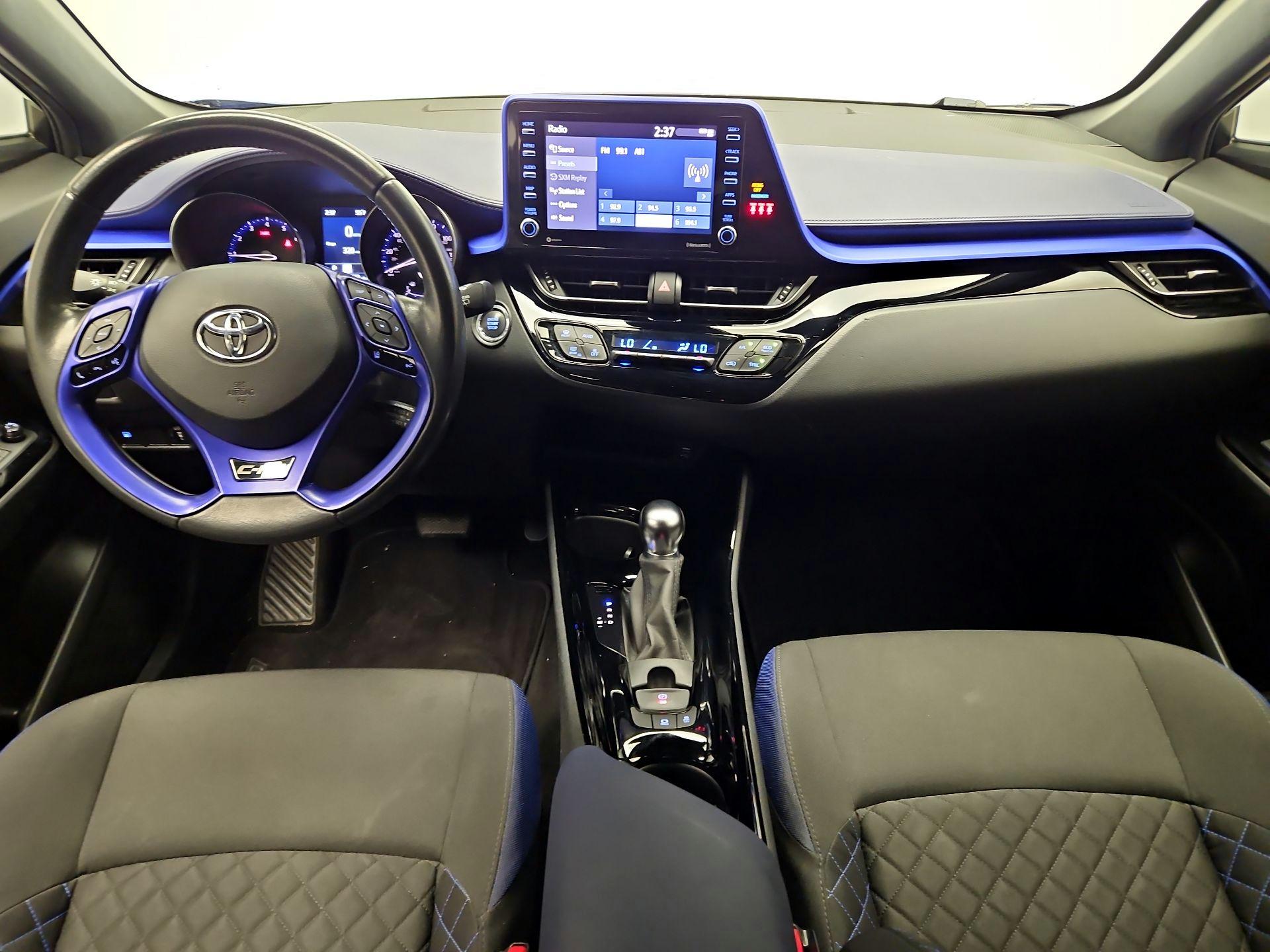 Thumbnail: 2022 Toyota C-HR - 9