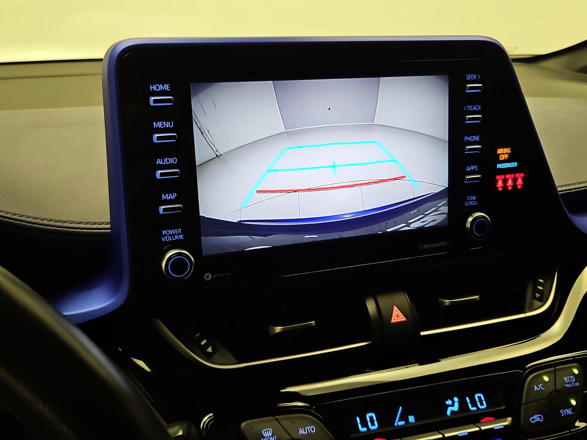 Thumbnail: 2022 Toyota C-HR - 14