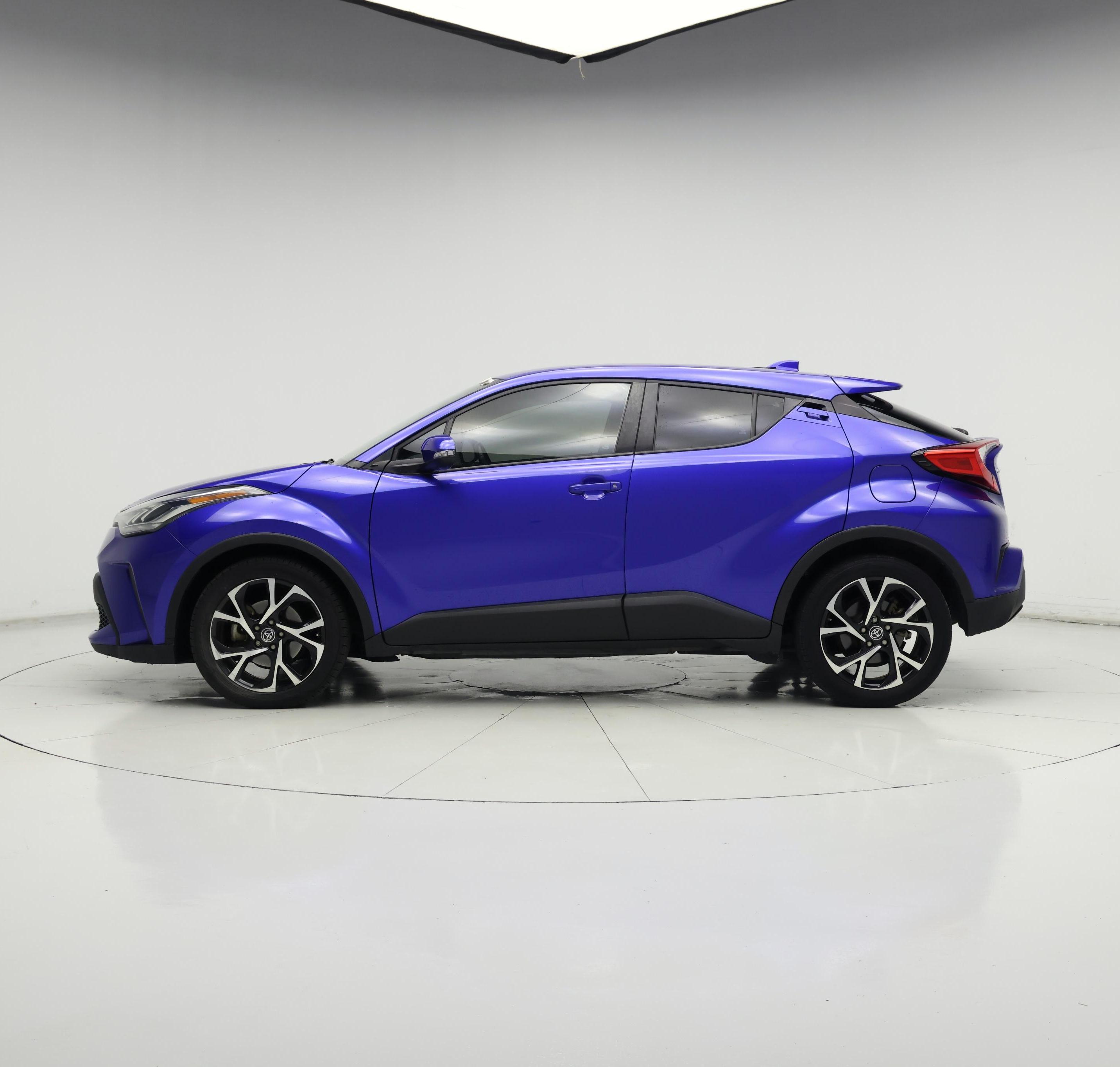 Thumbnail: 2022 Toyota C-HR - 3