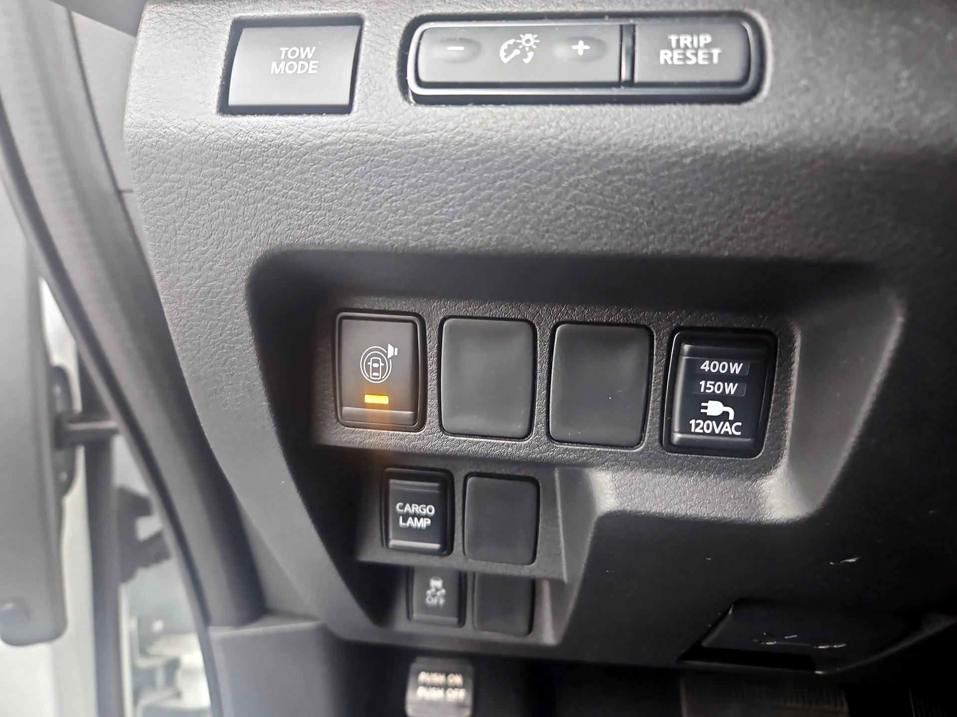 Thumbnail: 2025 Nissan Frontier - 13