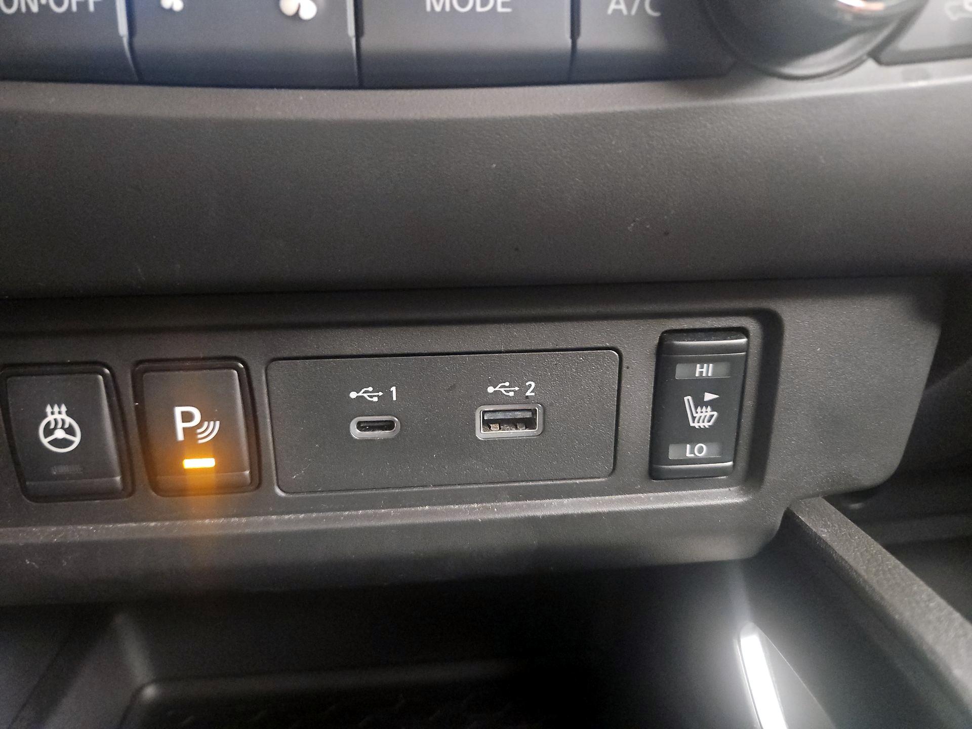 Thumbnail: 2025 Nissan Frontier - 17