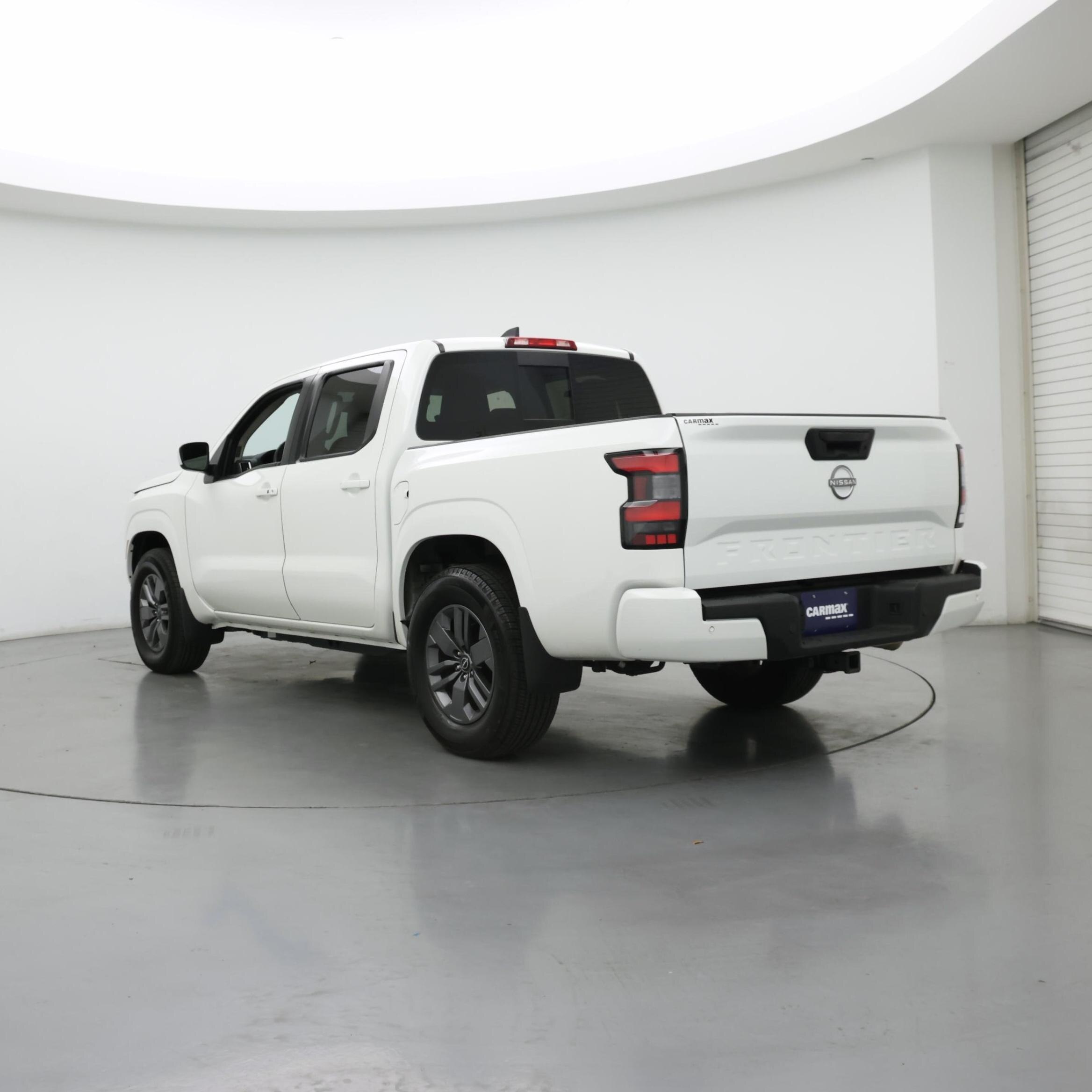 Thumbnail: 2025 Nissan Frontier - 2