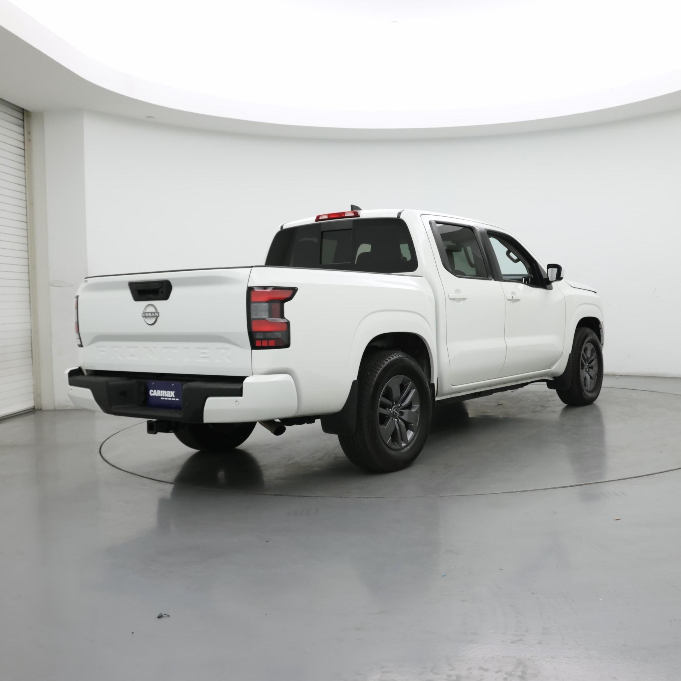 Thumbnail: 2025 Nissan Frontier - 8