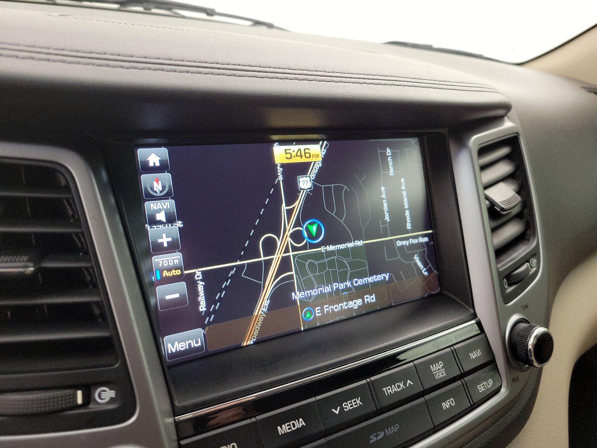 Thumbnail: 2016 Hyundai Tucson - 14