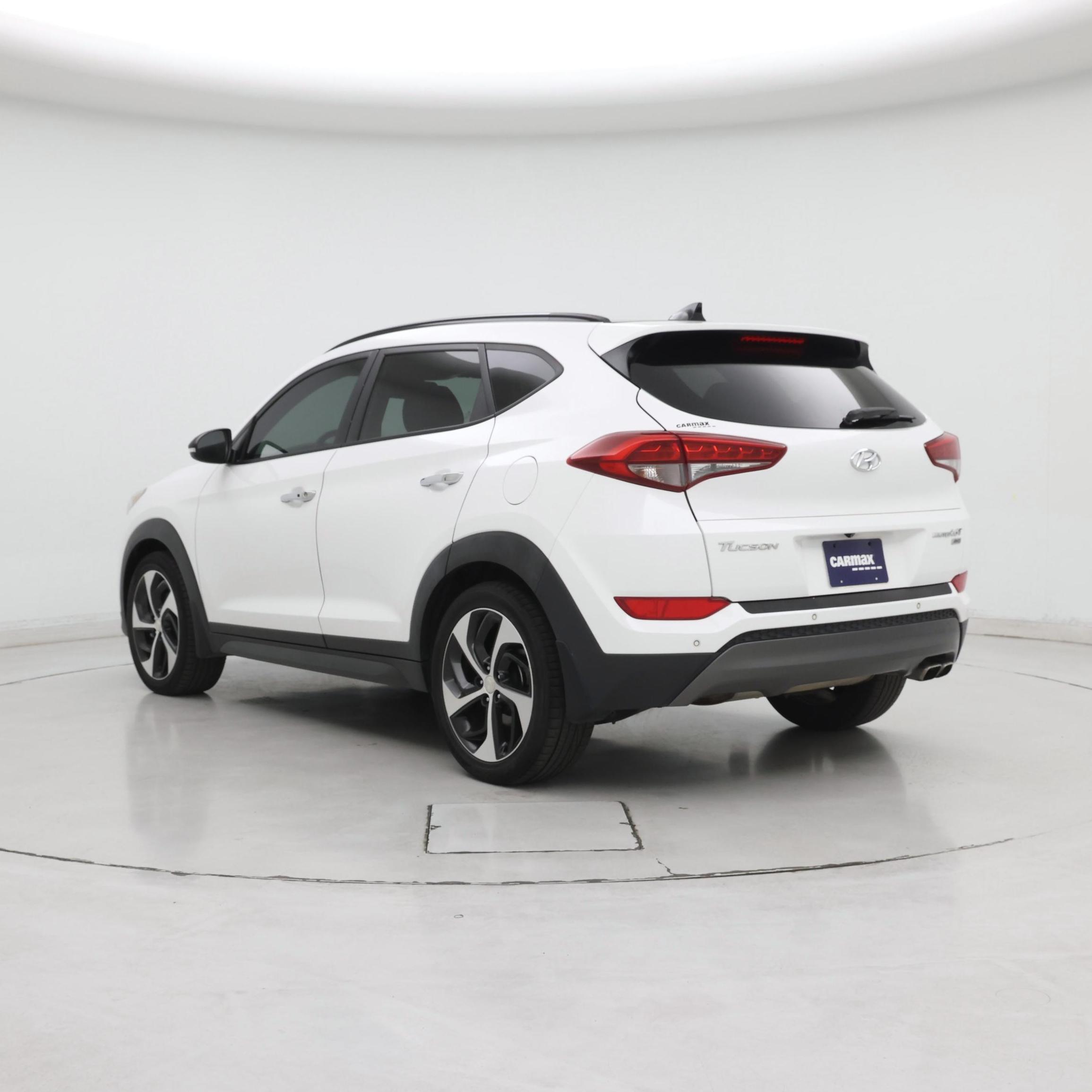 Thumbnail: 2016 Hyundai Tucson - 2