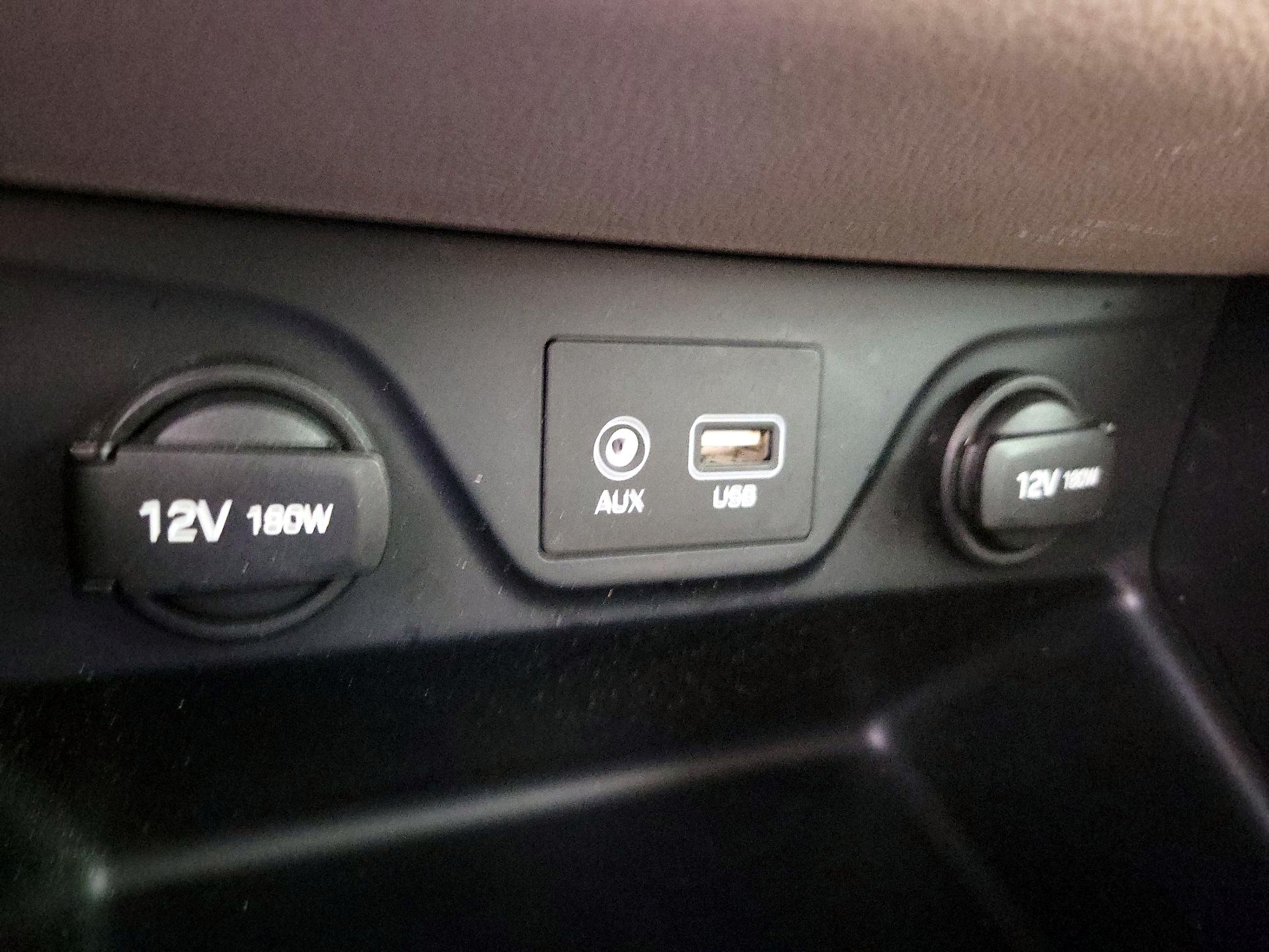 Thumbnail: 2016 Hyundai Tucson - 19