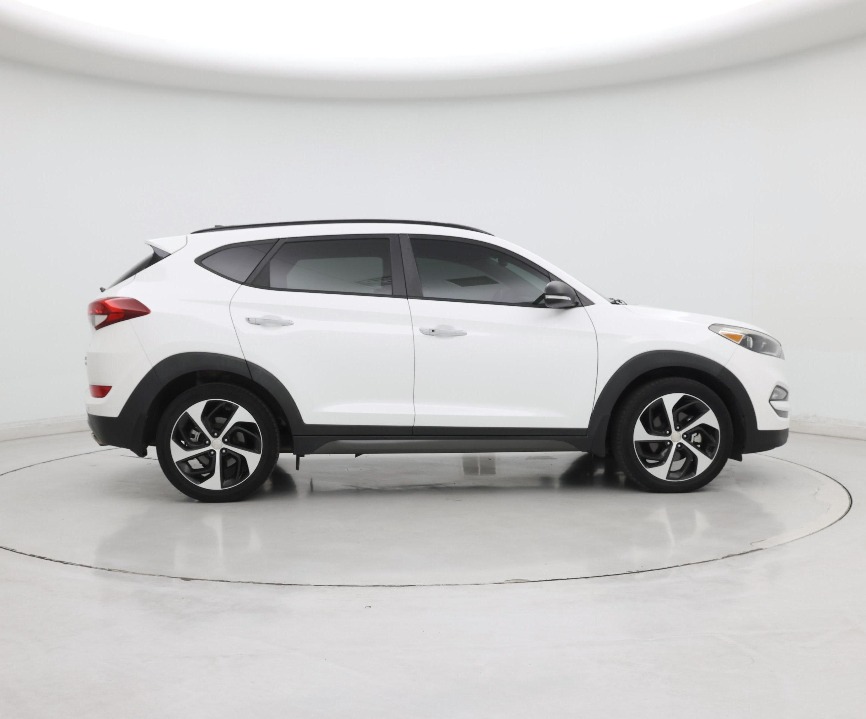 Thumbnail: 2016 Hyundai Tucson - 7