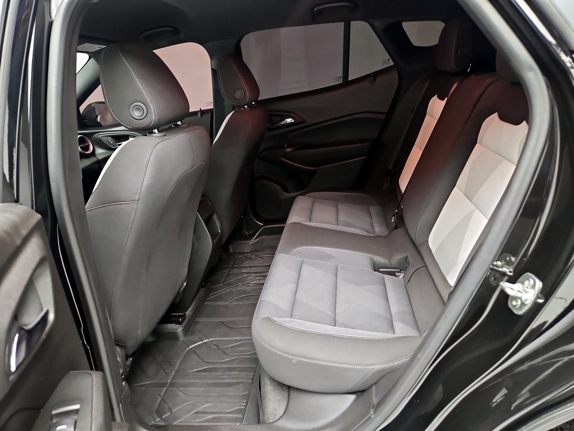 Thumbnail: 2025 Chevrolet Trax - 19