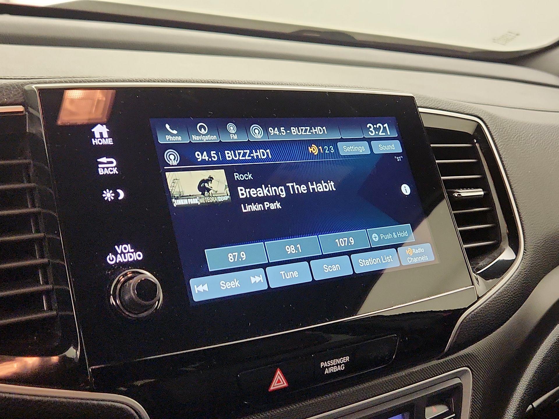 Thumbnail: 2022 Honda Passport - 16