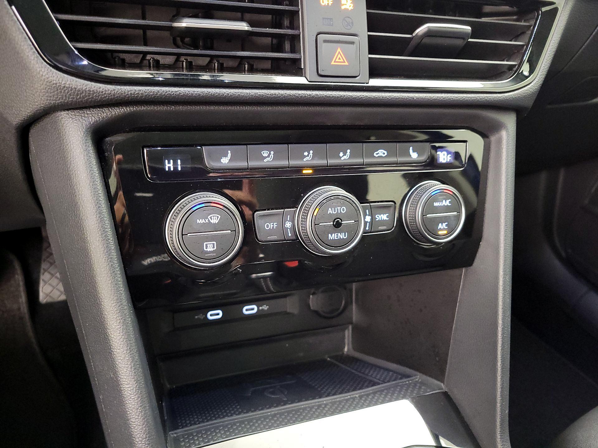 Thumbnail: 2024 Volkswagen Taos - 16