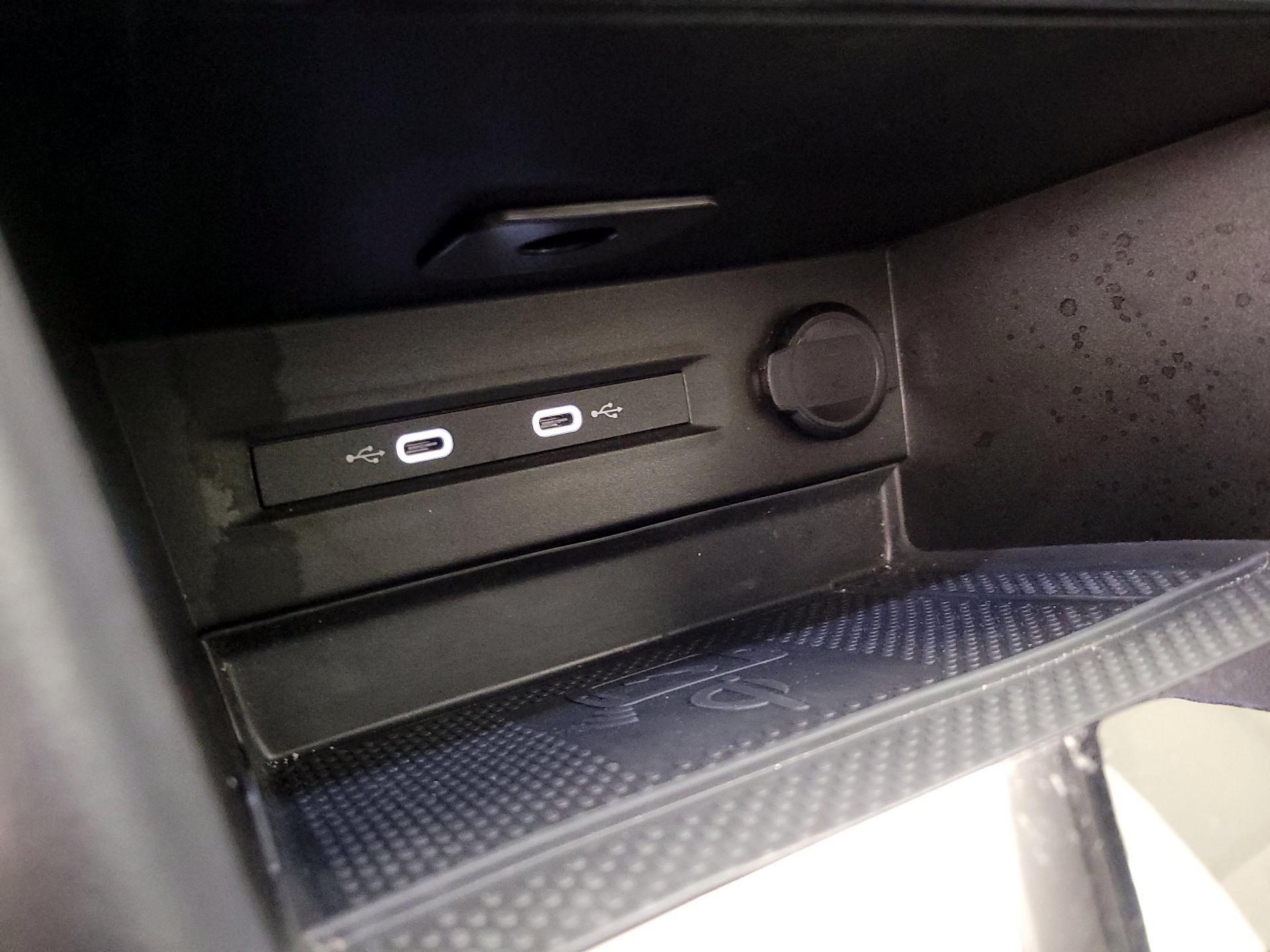 Thumbnail: 2024 Volkswagen Taos - 18