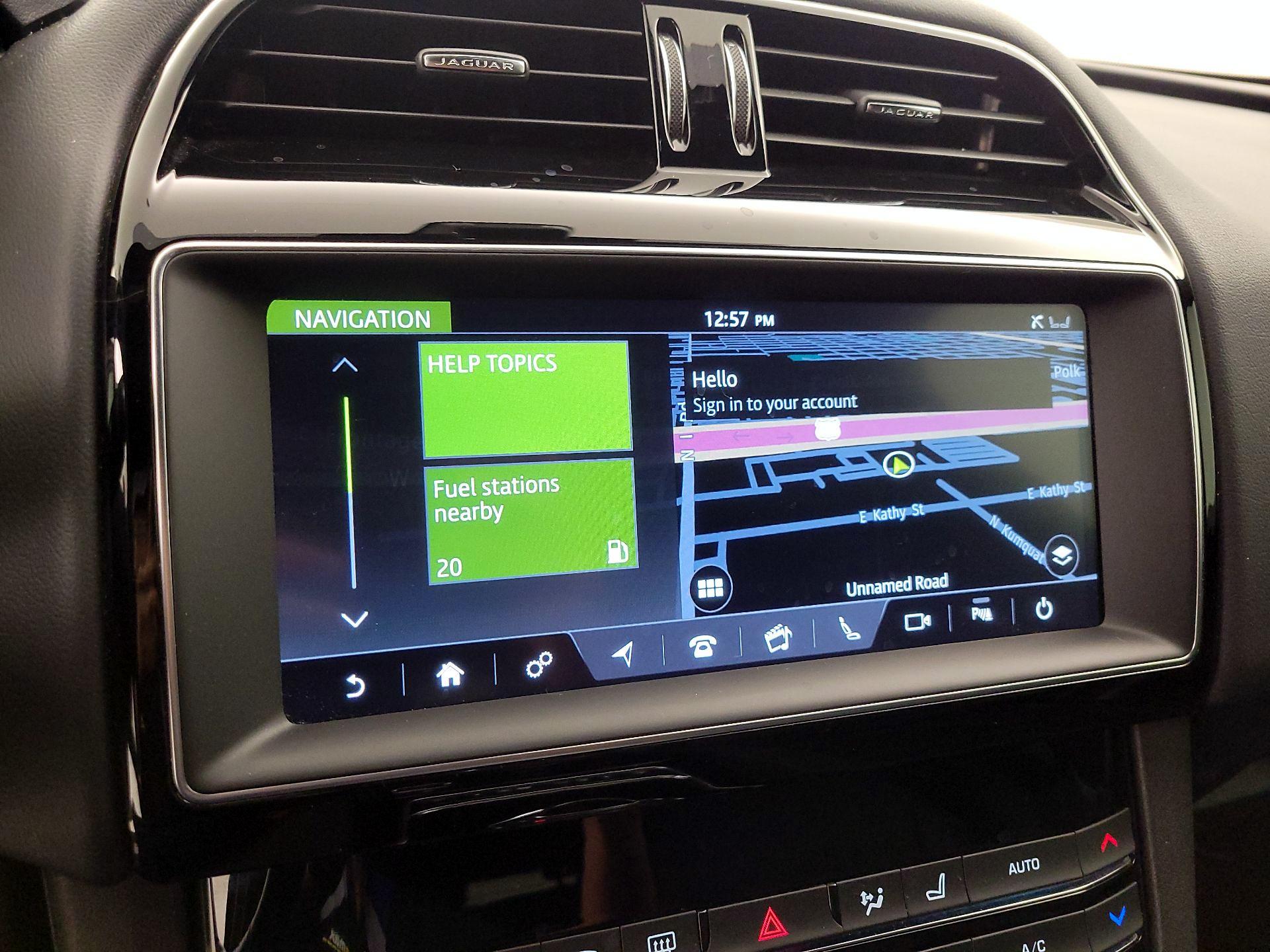 Thumbnail: 2020 Jaguar F-Pace - 12