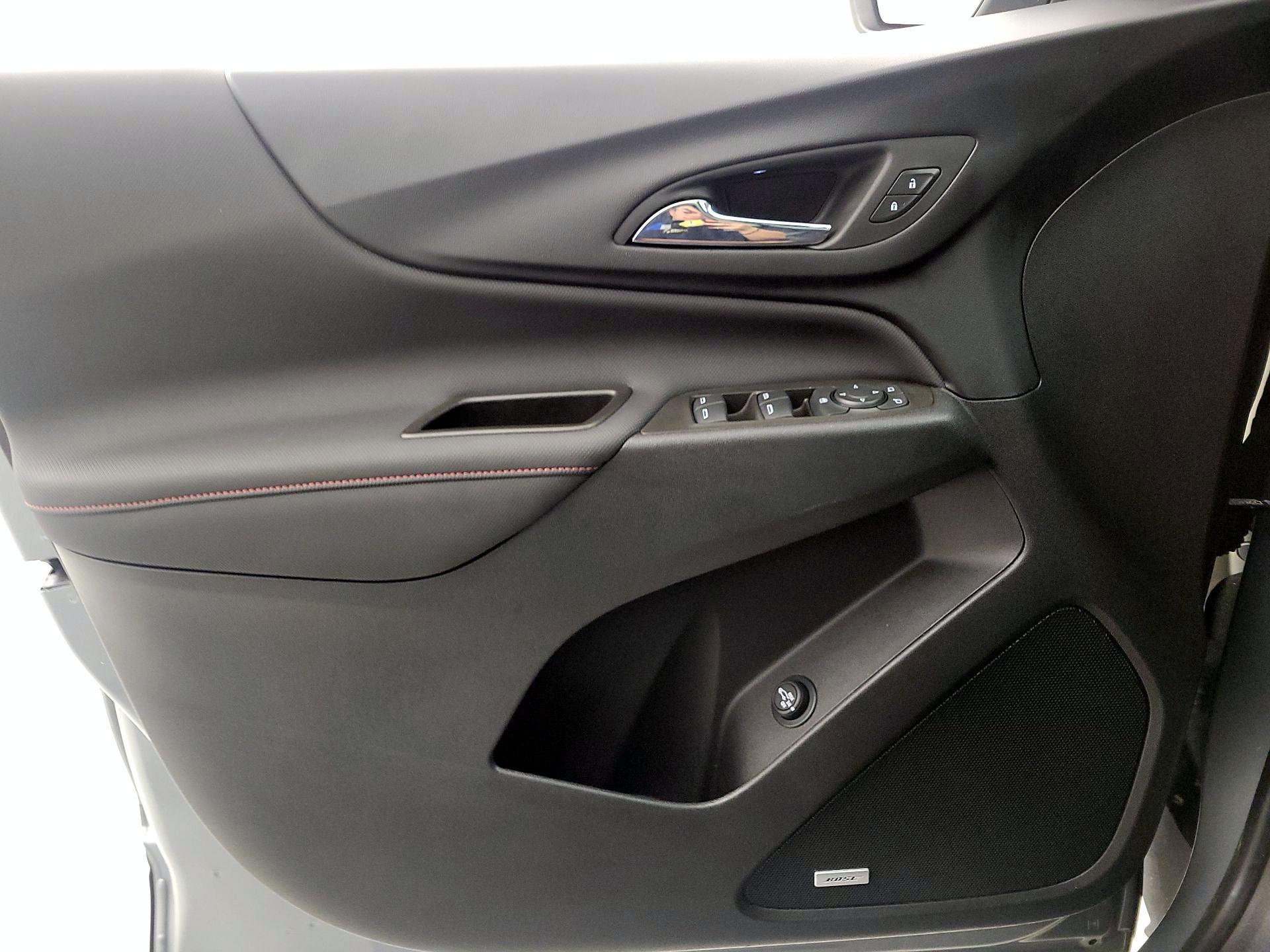 Thumbnail: 2024 Chevrolet Equinox - 12