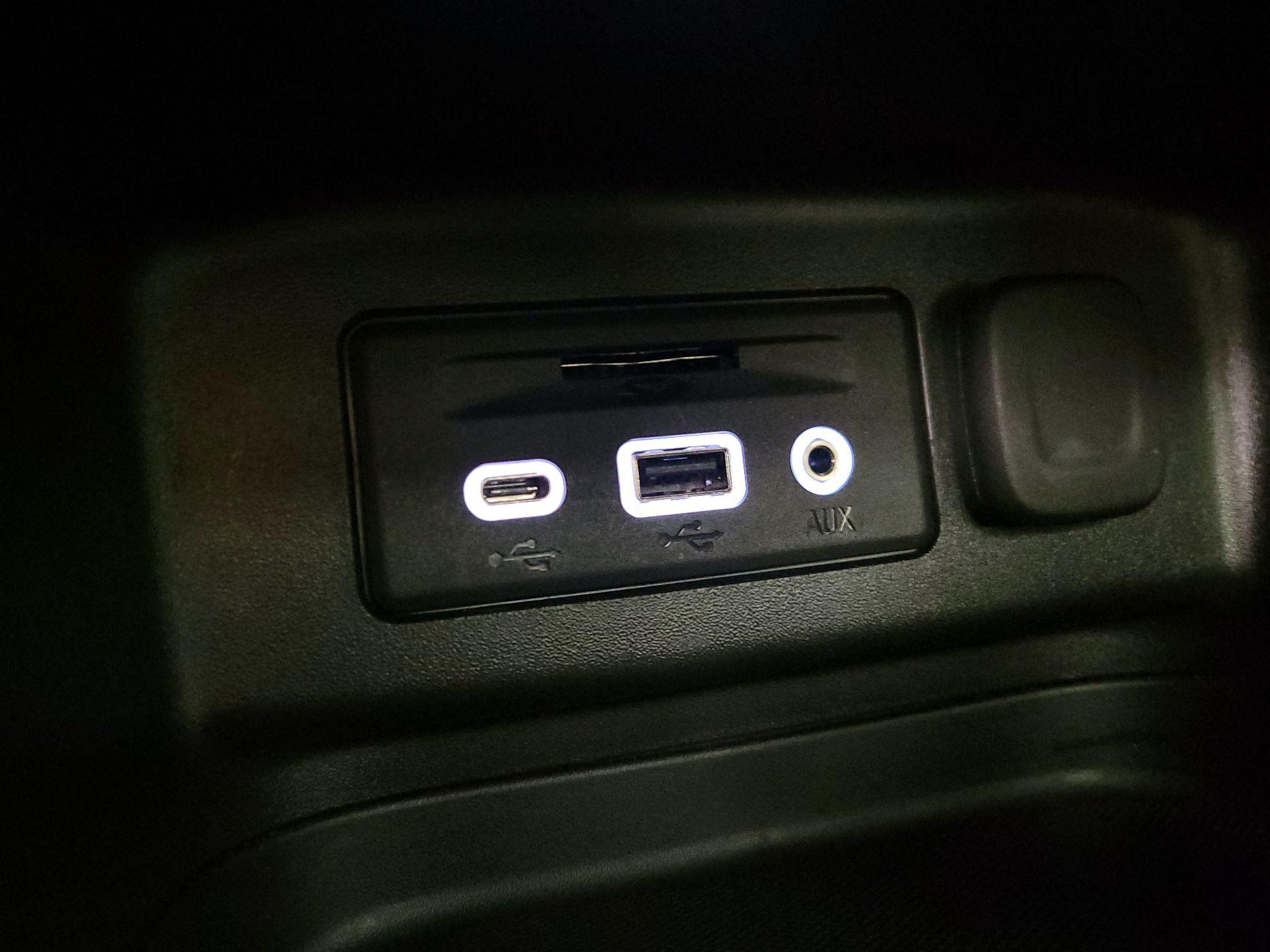 Thumbnail: 2024 Chevrolet Equinox - 18