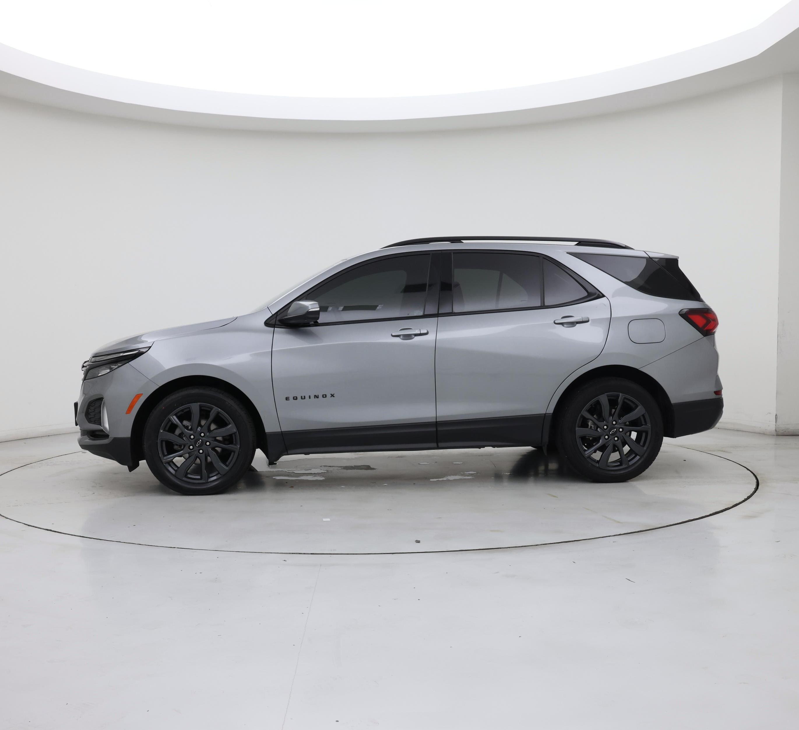 Thumbnail: 2024 Chevrolet Equinox - 3