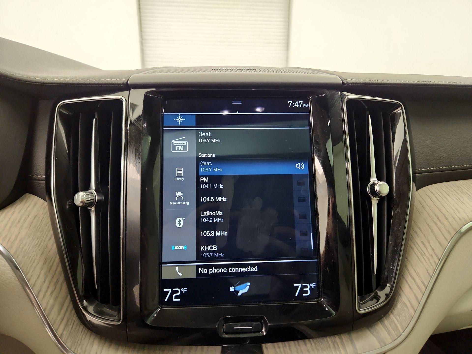 Thumbnail: 2020 Volvo XC60 - 15