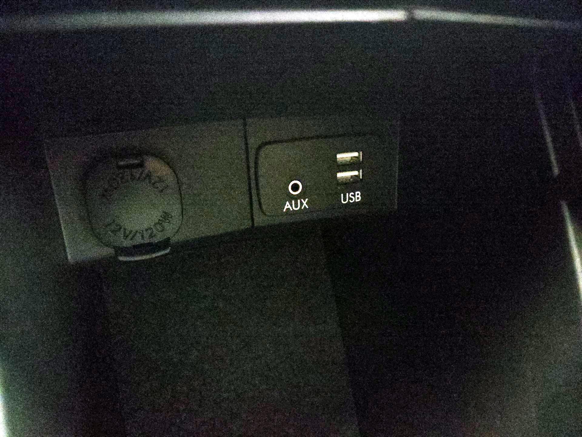 Thumbnail: 2016 Subaru Forester - 18