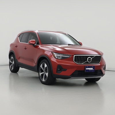2023 Volvo XC40 B4 Plus Bright Theme