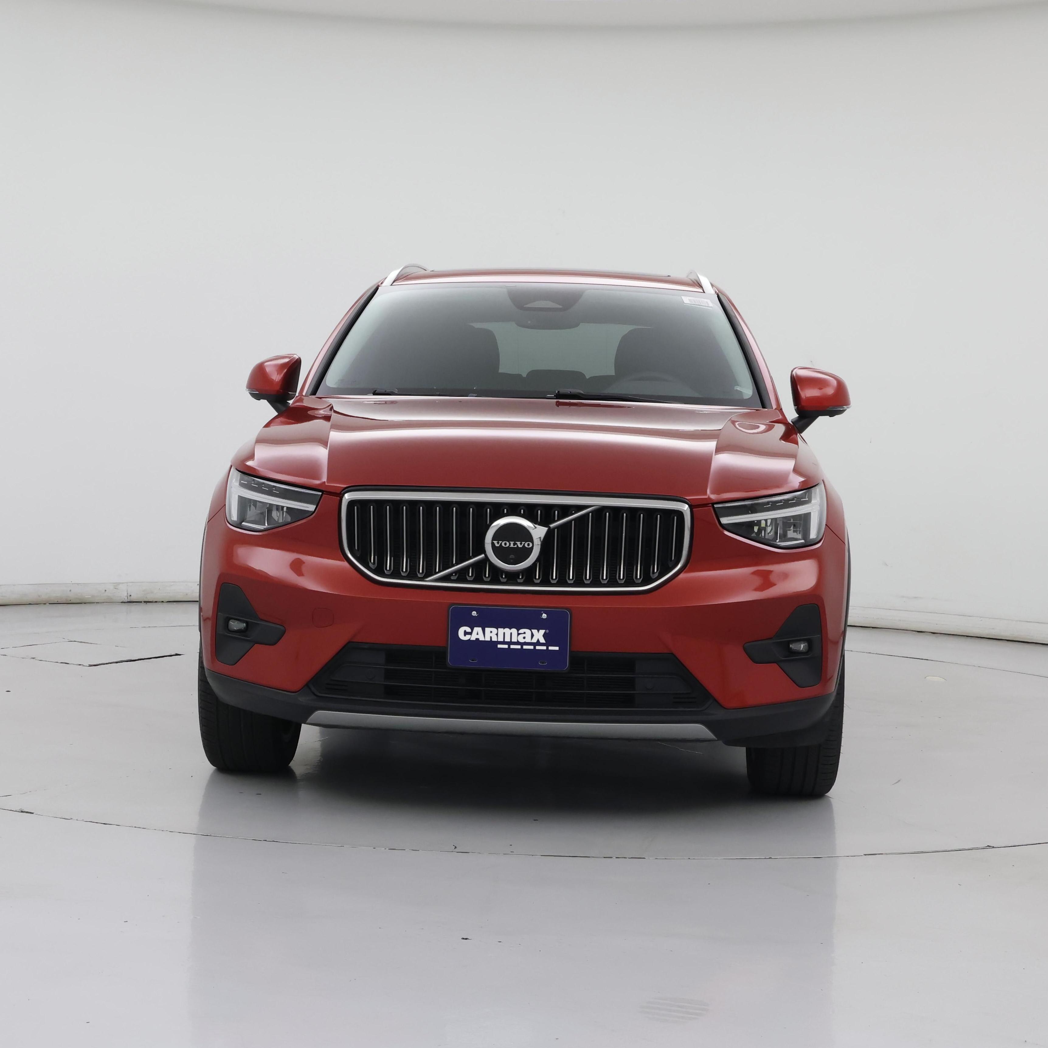 Thumbnail: 2023 Volvo XC40 - 5