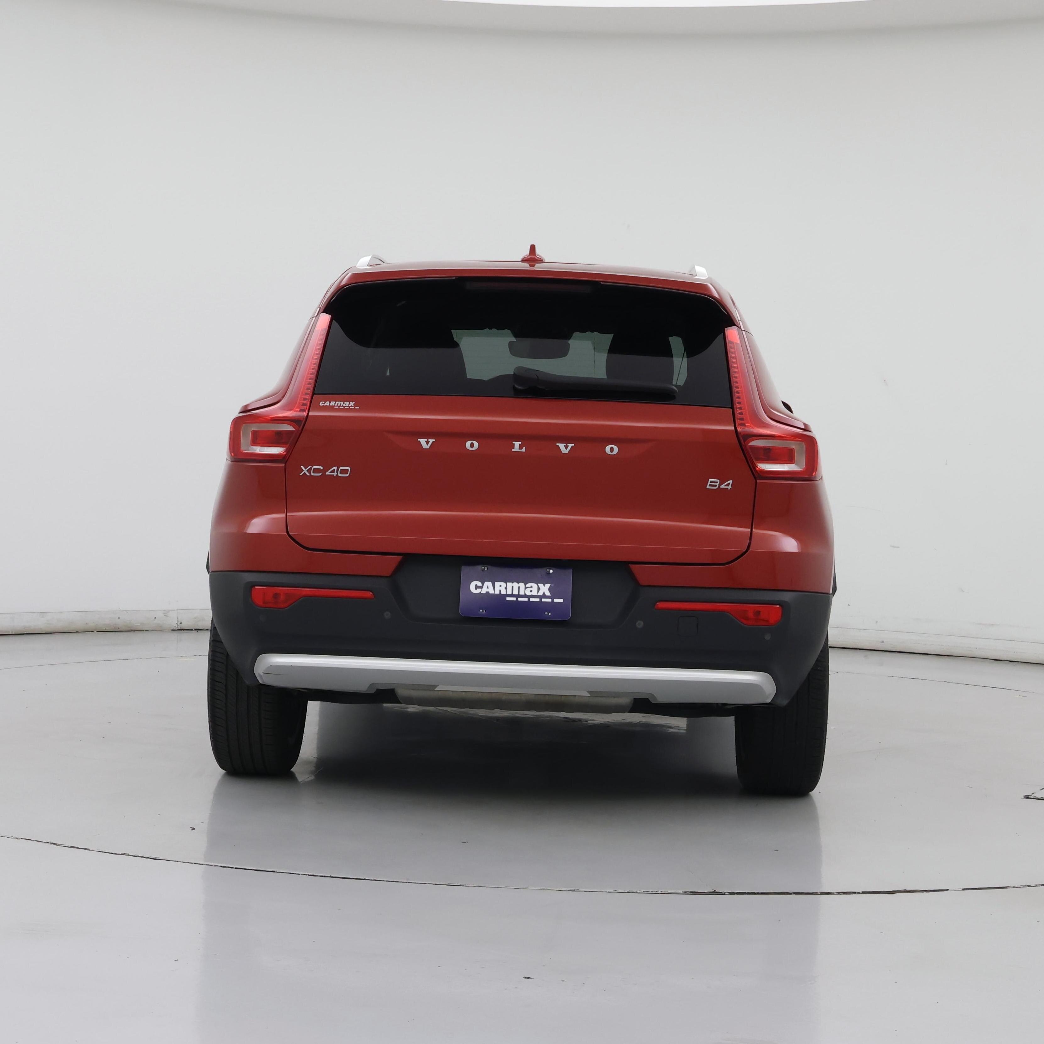 Thumbnail: 2023 Volvo XC40 - 6