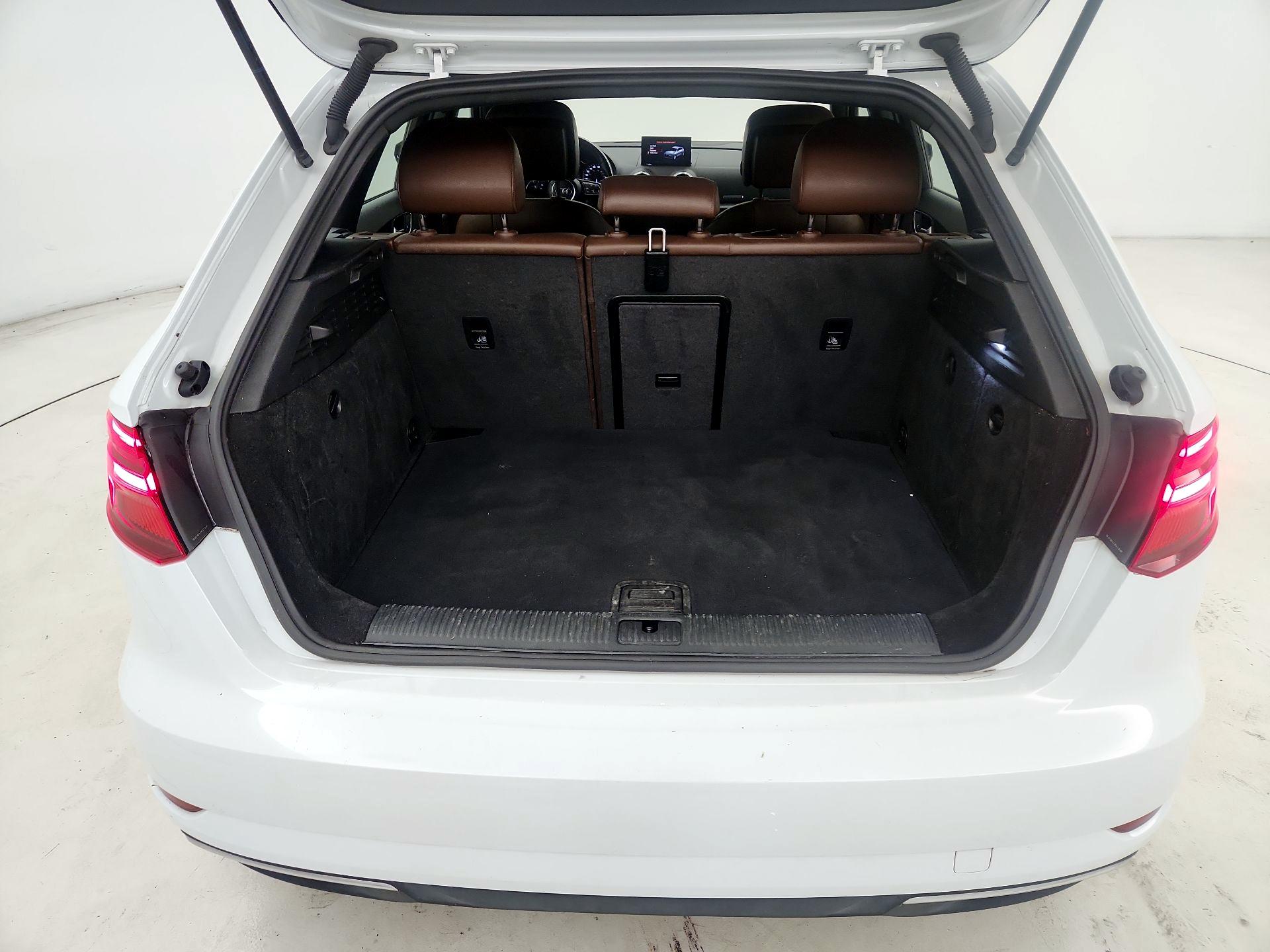 Thumbnail: 2018 Audi A3 - 16