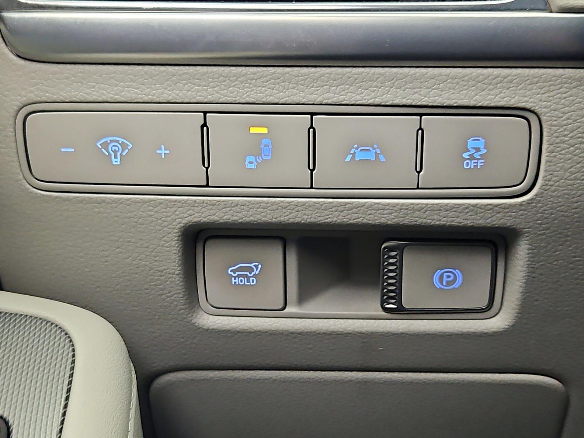 Thumbnail: 2022 Hyundai Palisade - 13